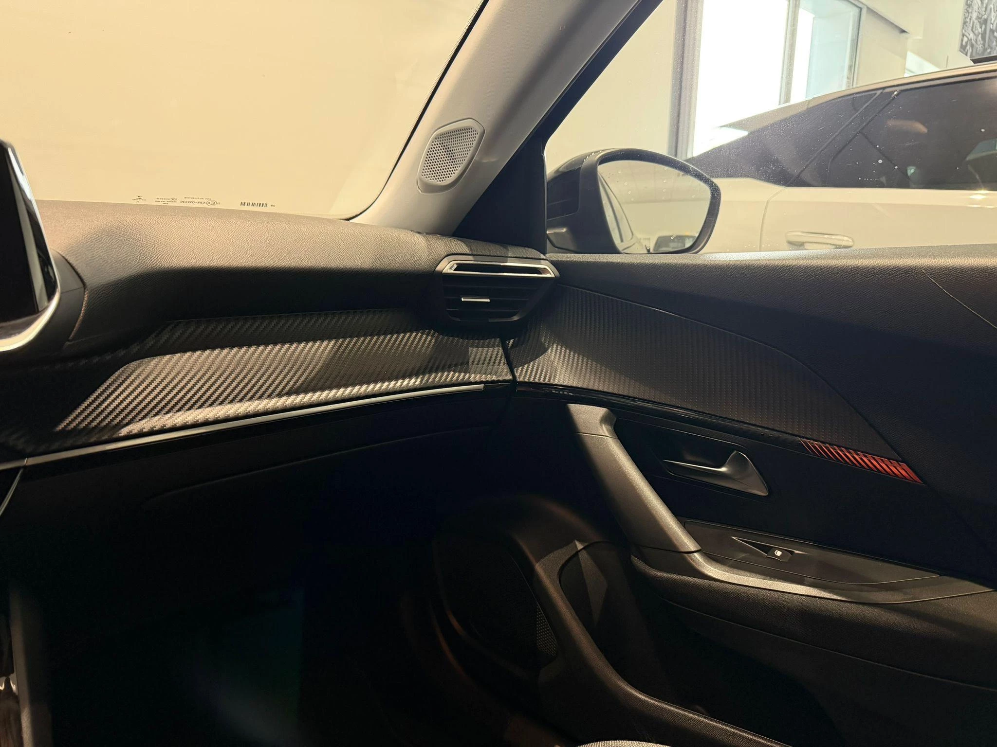 Peugeot-2008-image-20