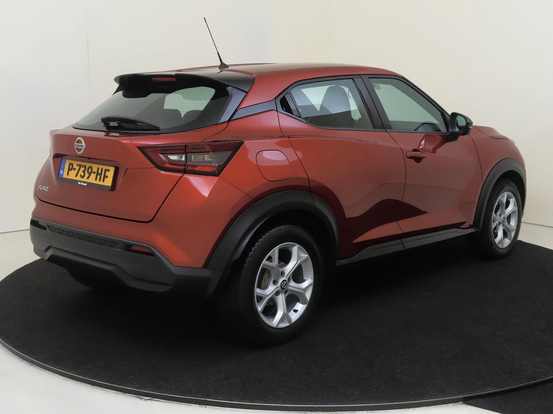 Nissan Juke 1.0 DIG-T Business Edition
