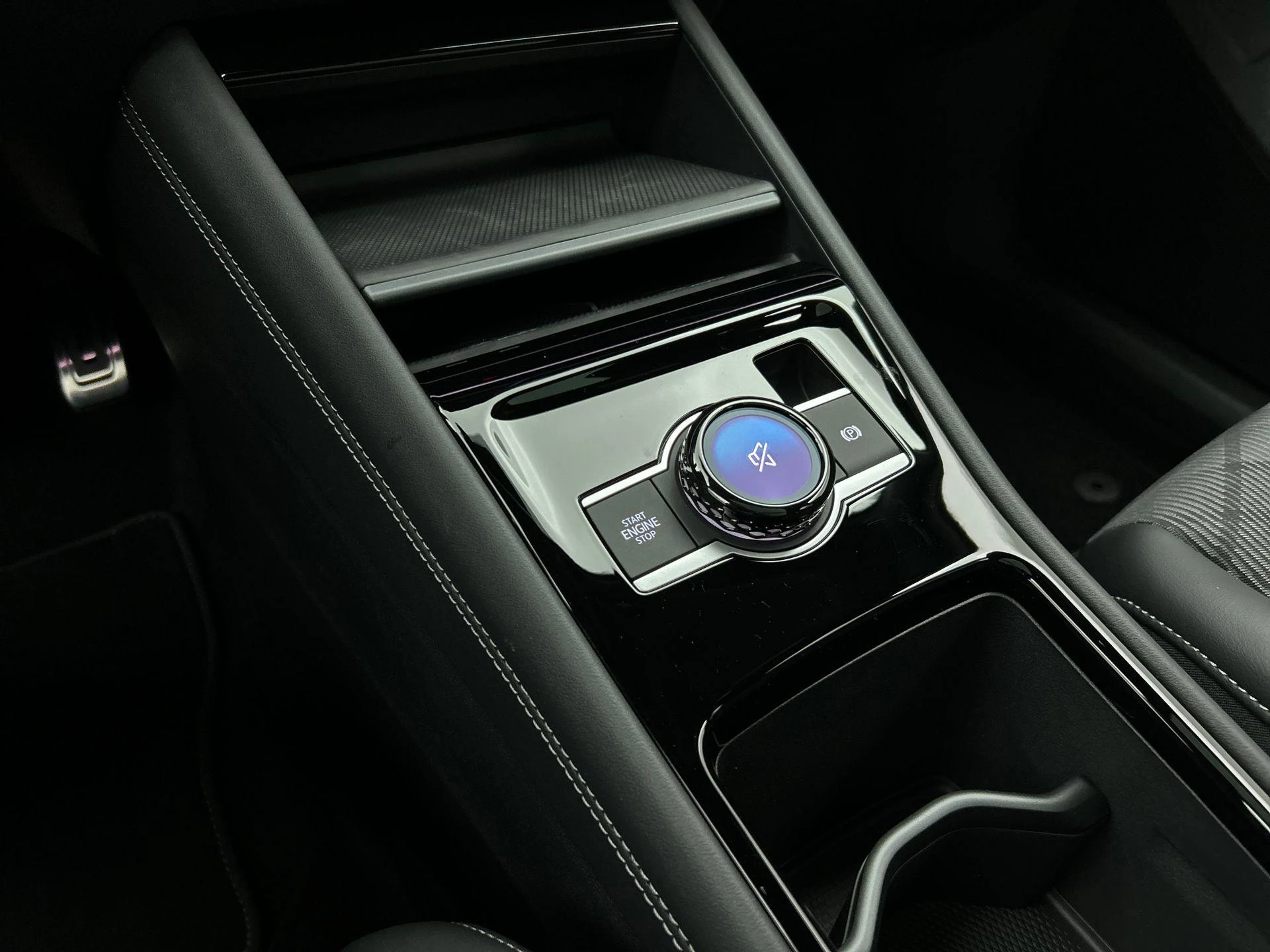 Volkswagen Tayron 1.5 eHybrid R-Line Edition