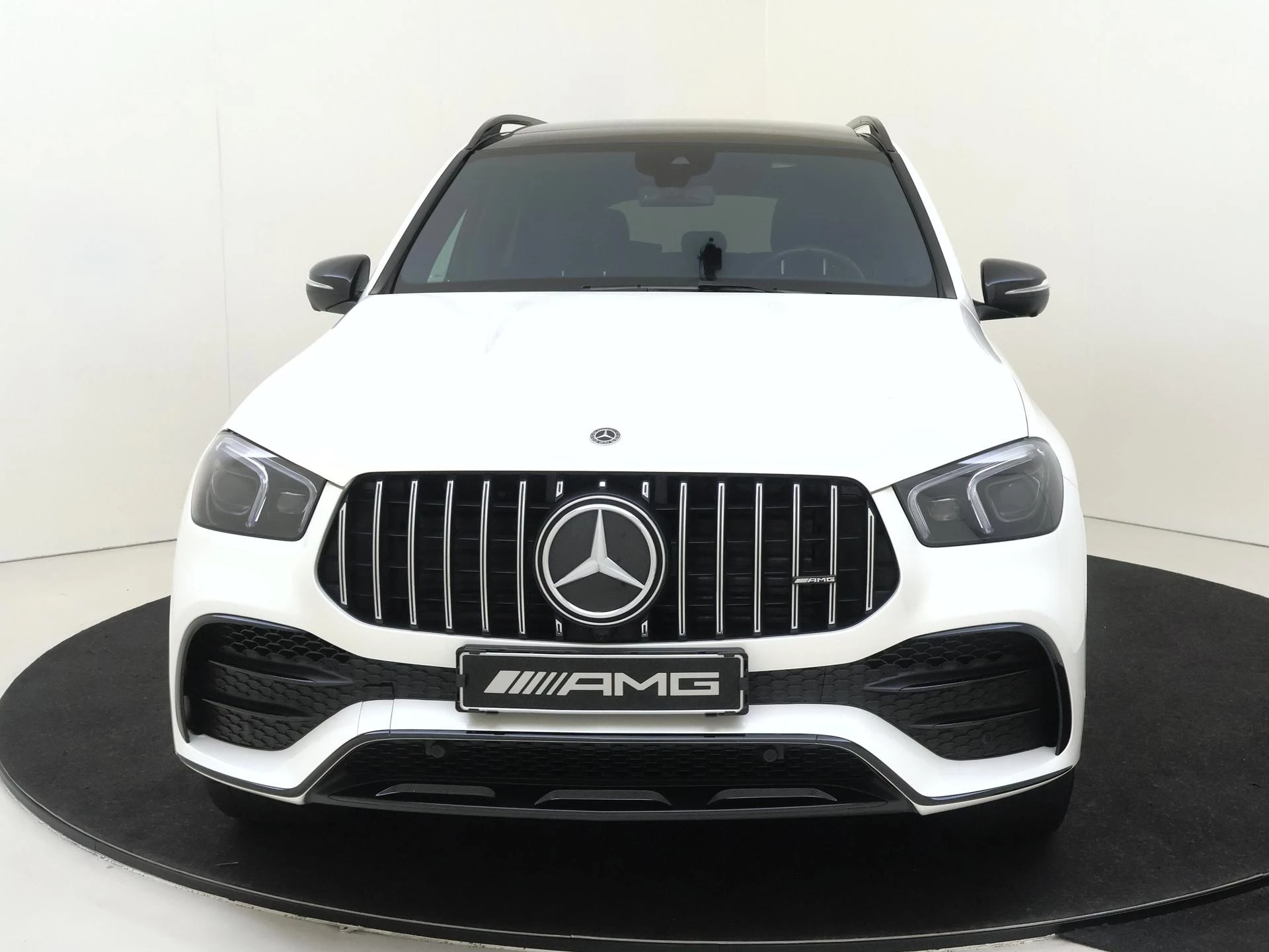 Mercedes-Benz-GLE-image-7