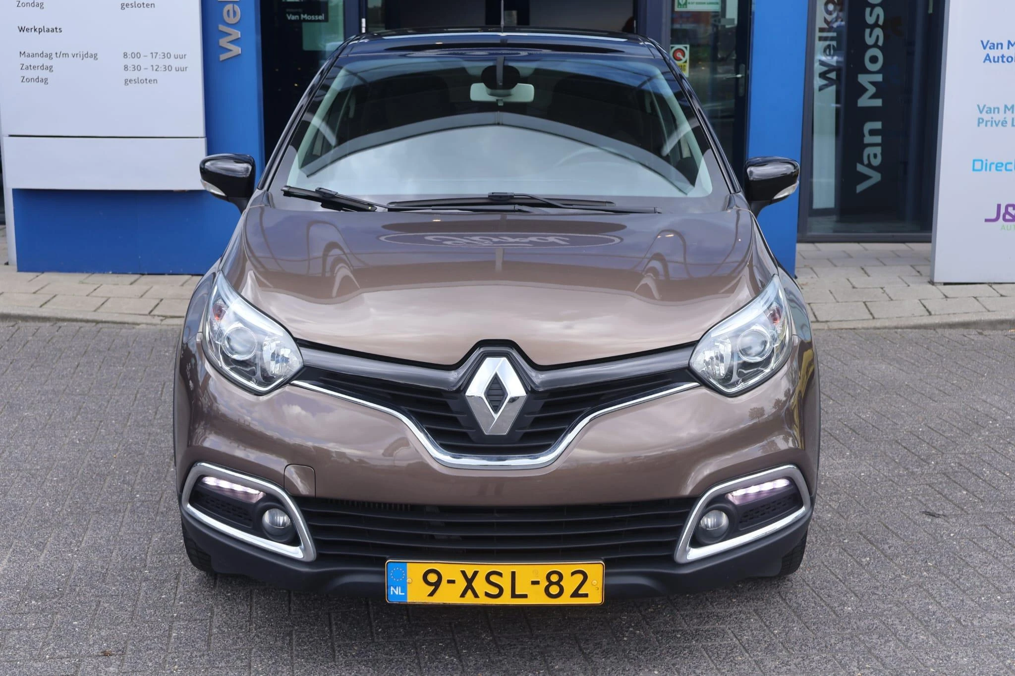 Renault-Captur-image-1