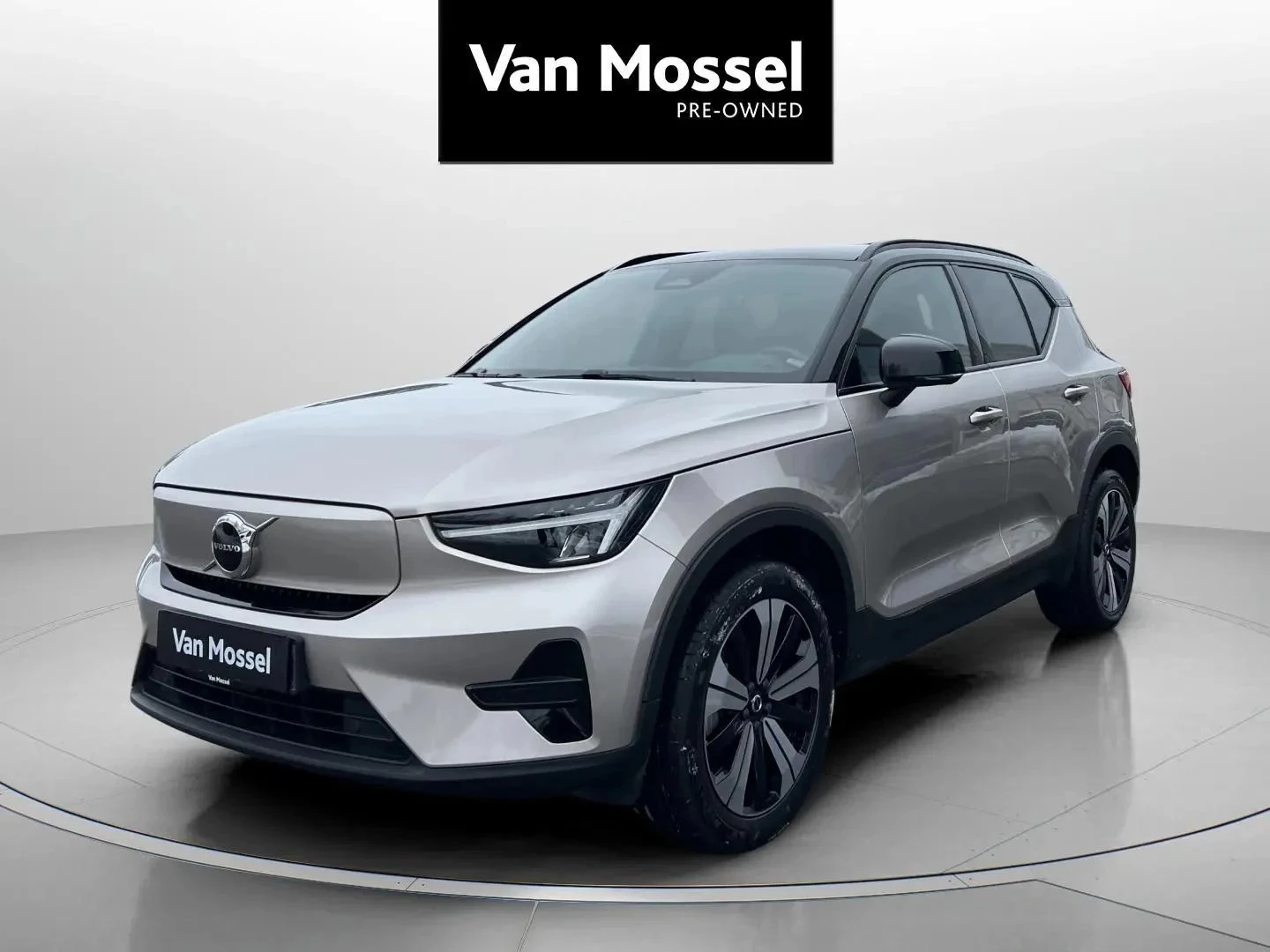 Volvo-XC40-image-0