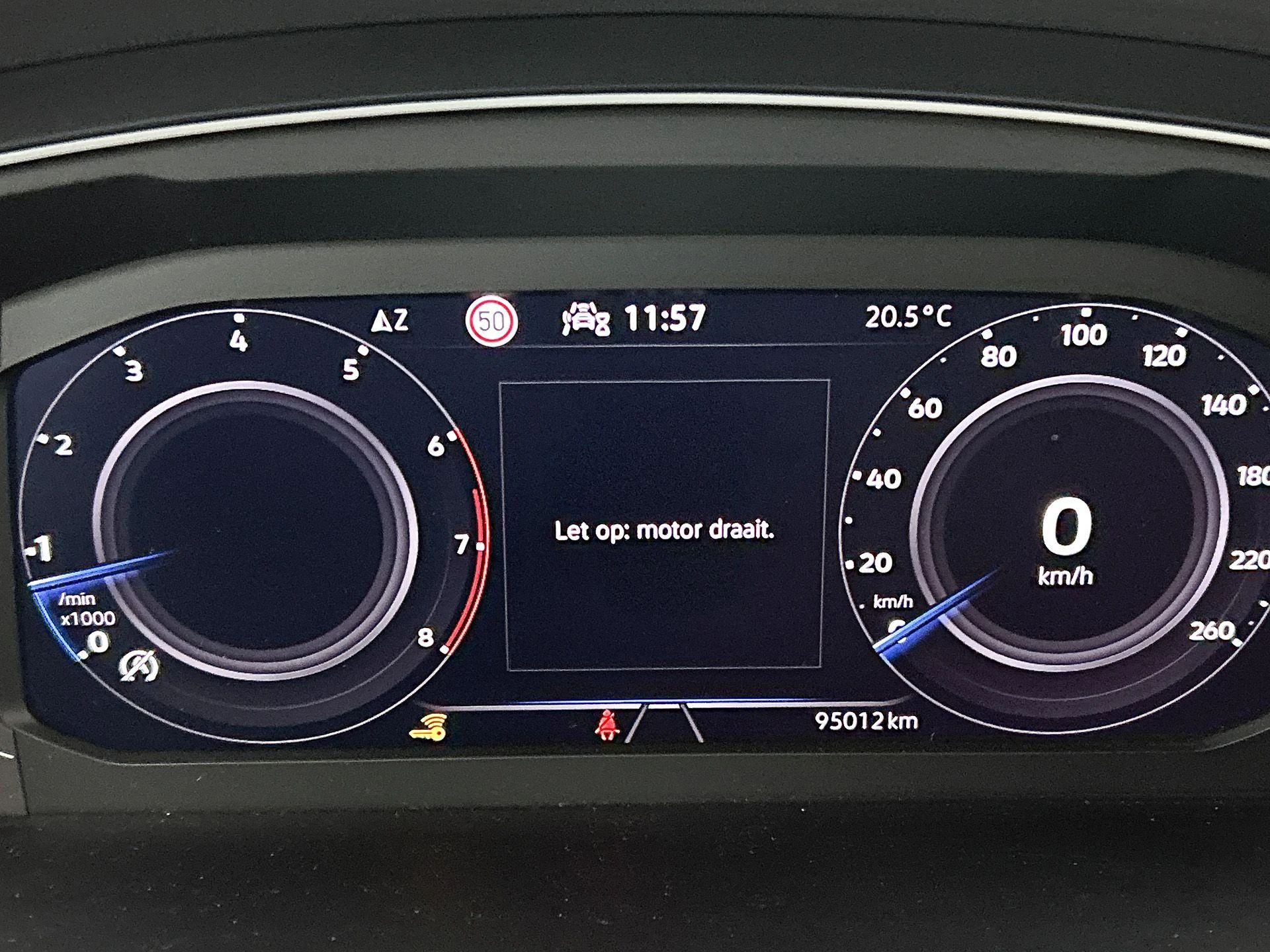 Volkswagen-Tiguan-image-7