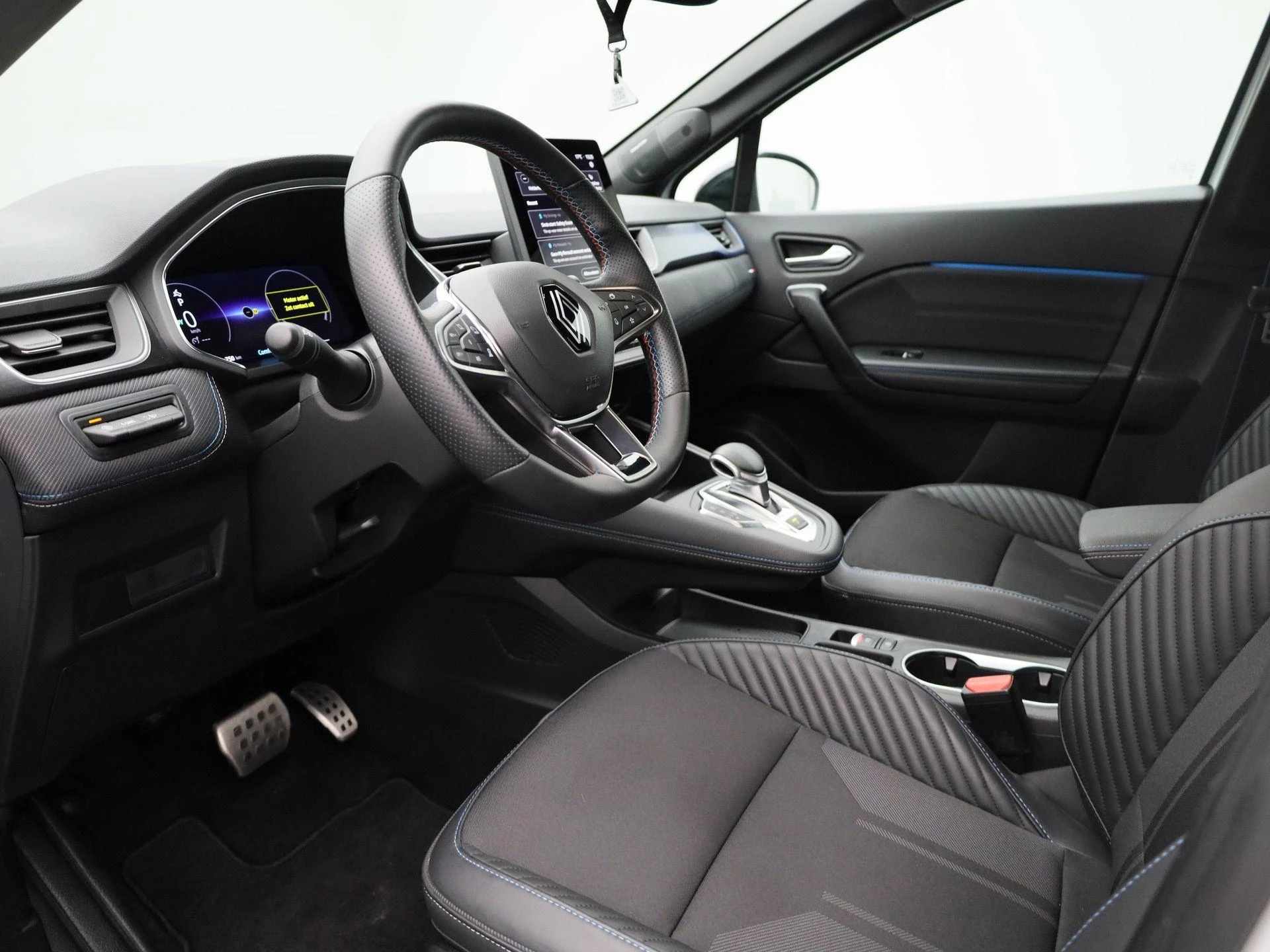 Renault-Captur-image-30