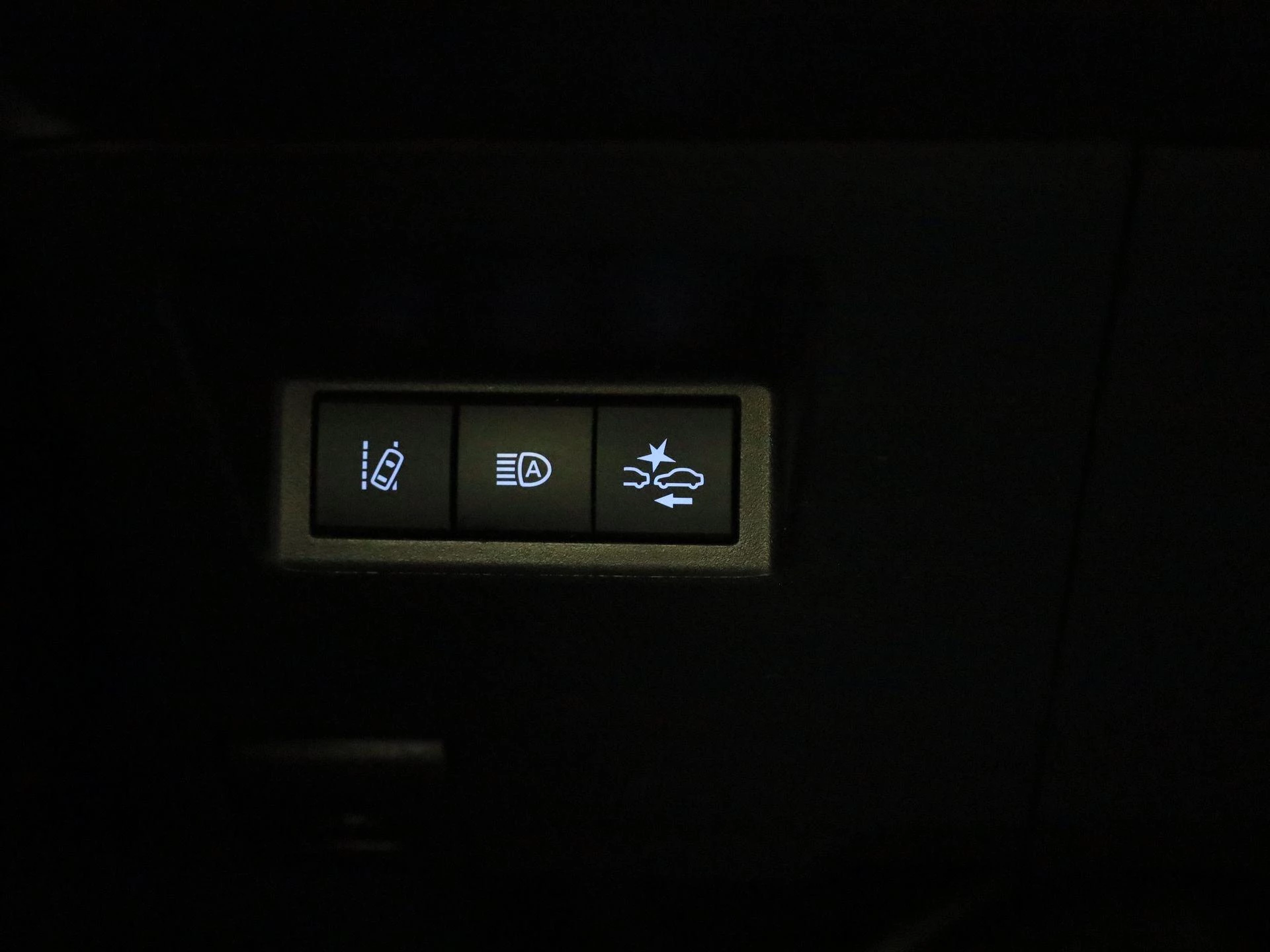 Toyota-Yaris-image-25