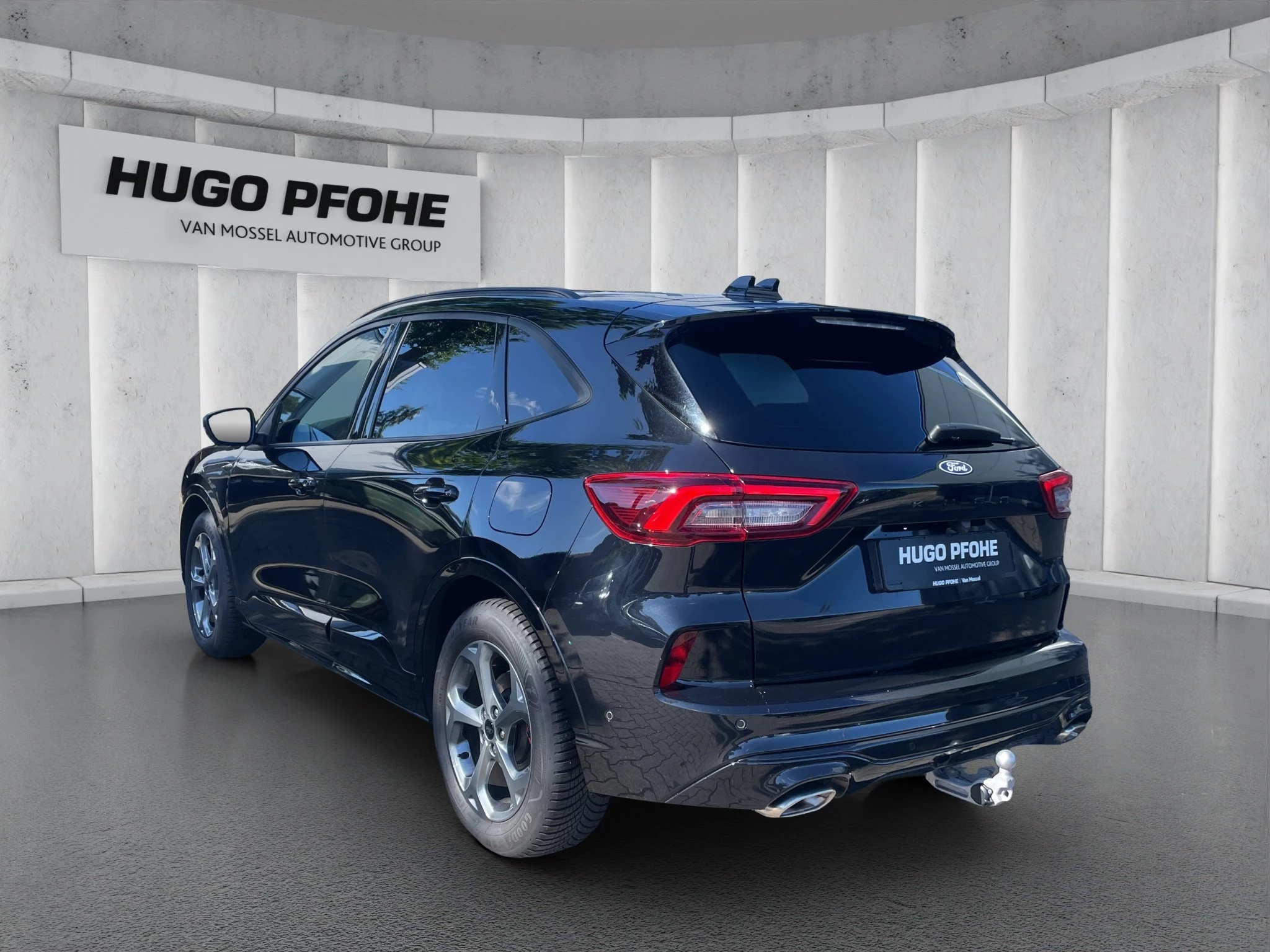 Ford Kuga ST-Line X Aut.*PANO*AHK*360GRAD*LED-MATRIX*NAVI*GRA*WINTER-PKT.