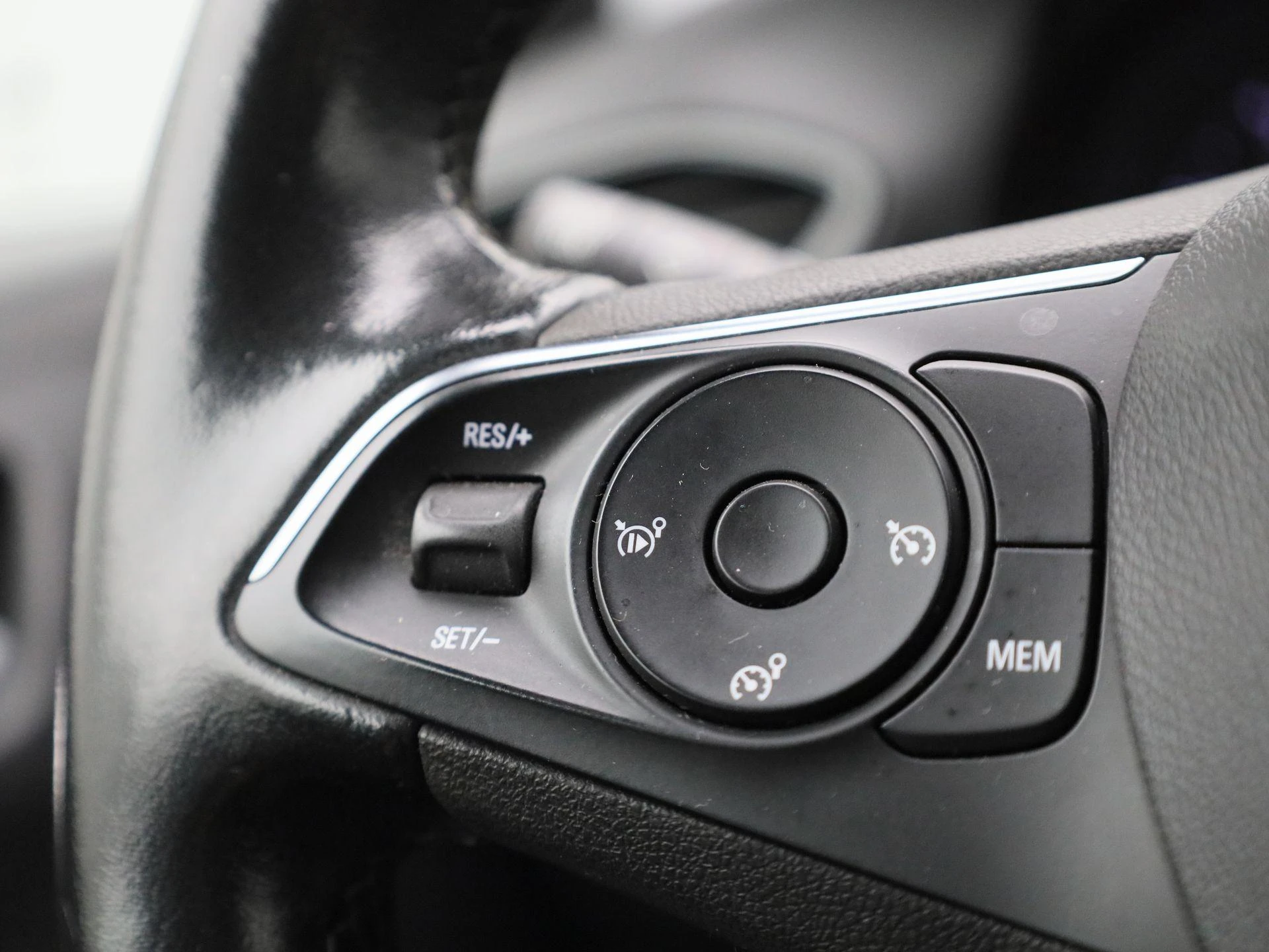 Opel-Crossland X-image-20