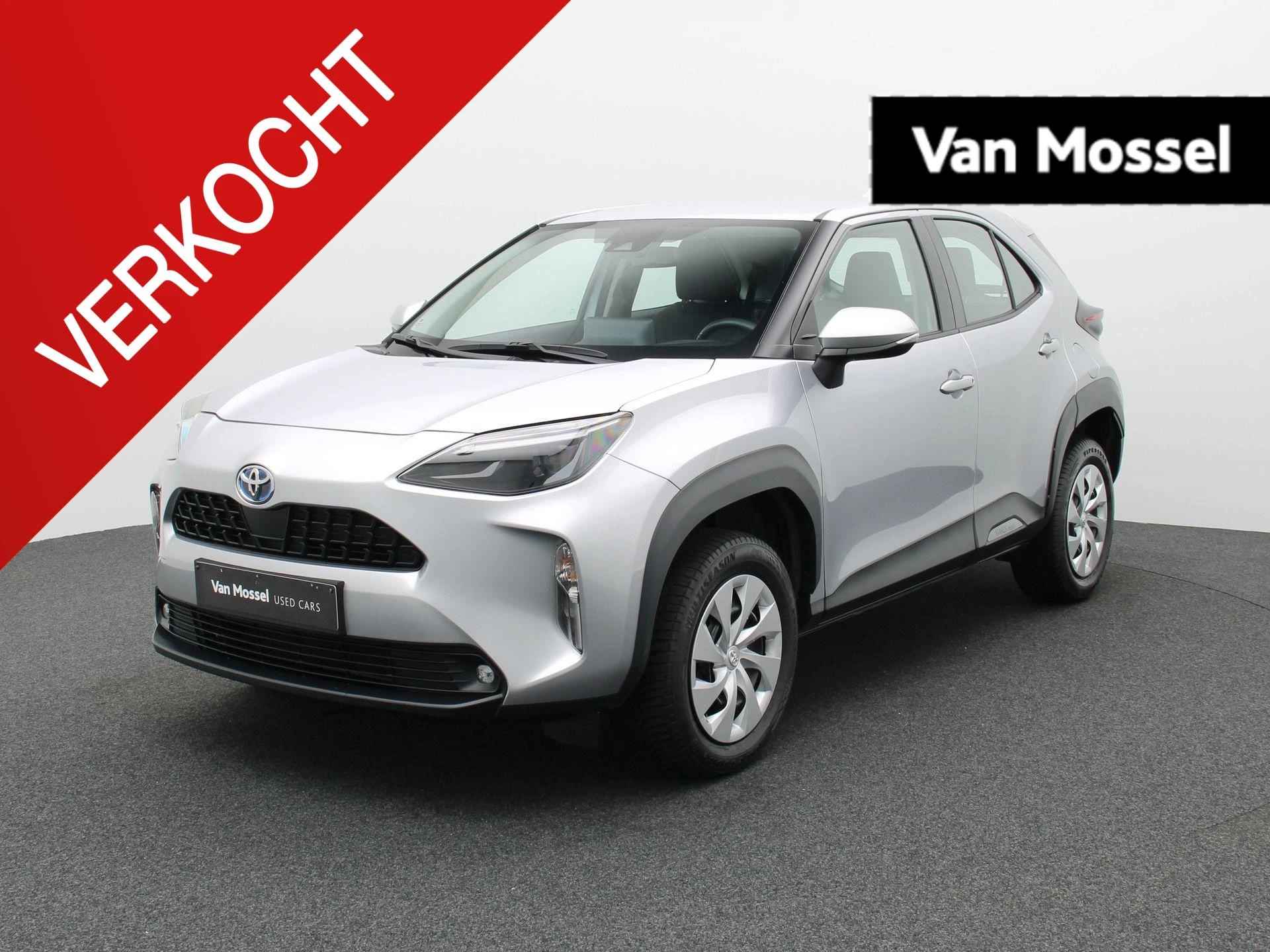 Toyota-Yaris Cross-image-0