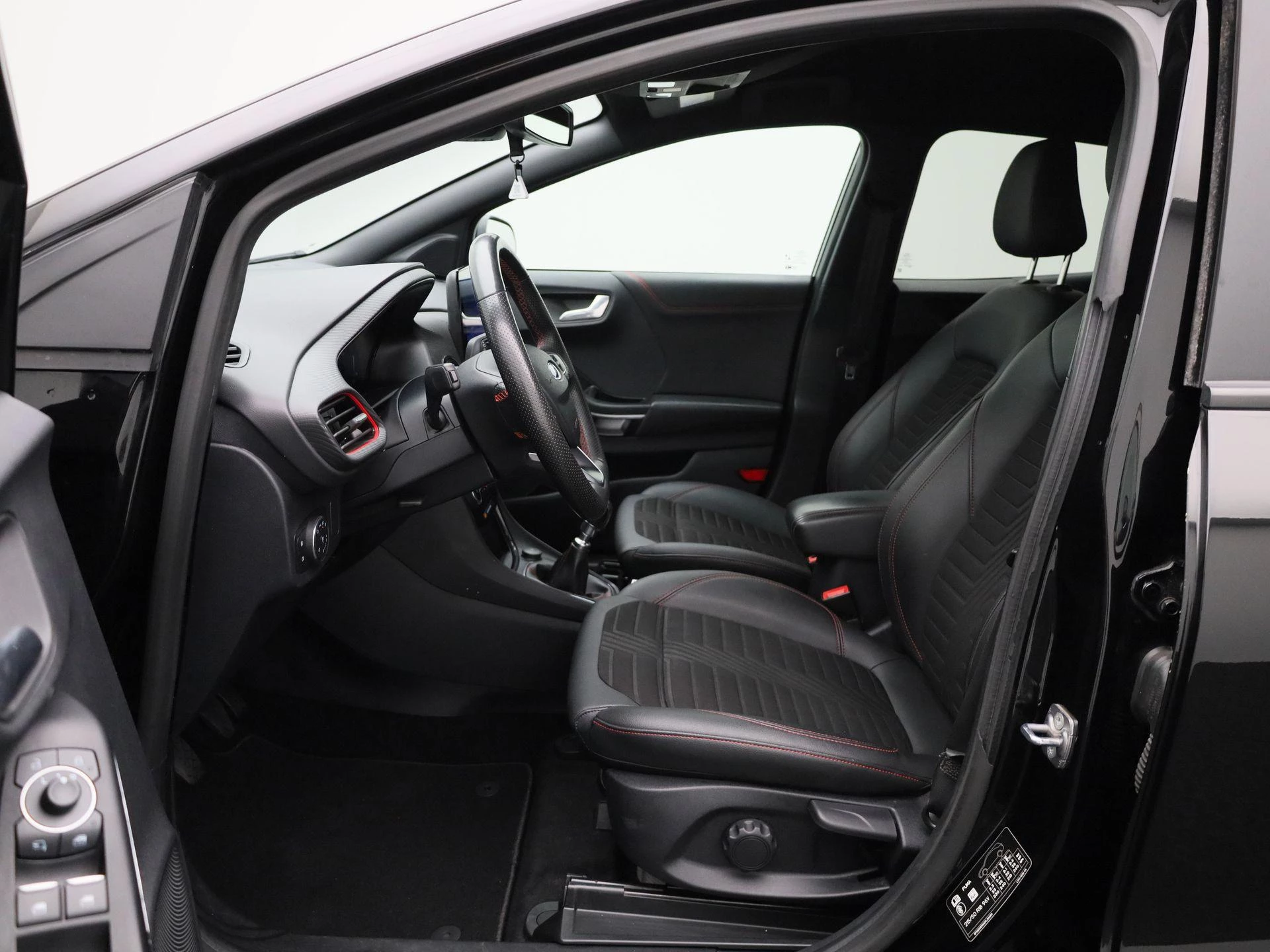 Ford Puma 1.0 EcoBoost Hybrid ST-Line X