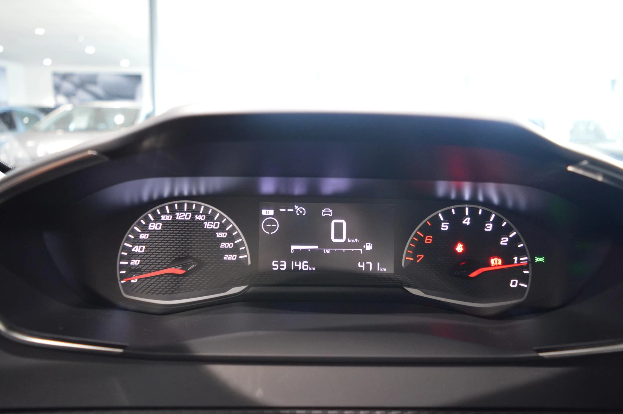 Peugeot-208-image-11