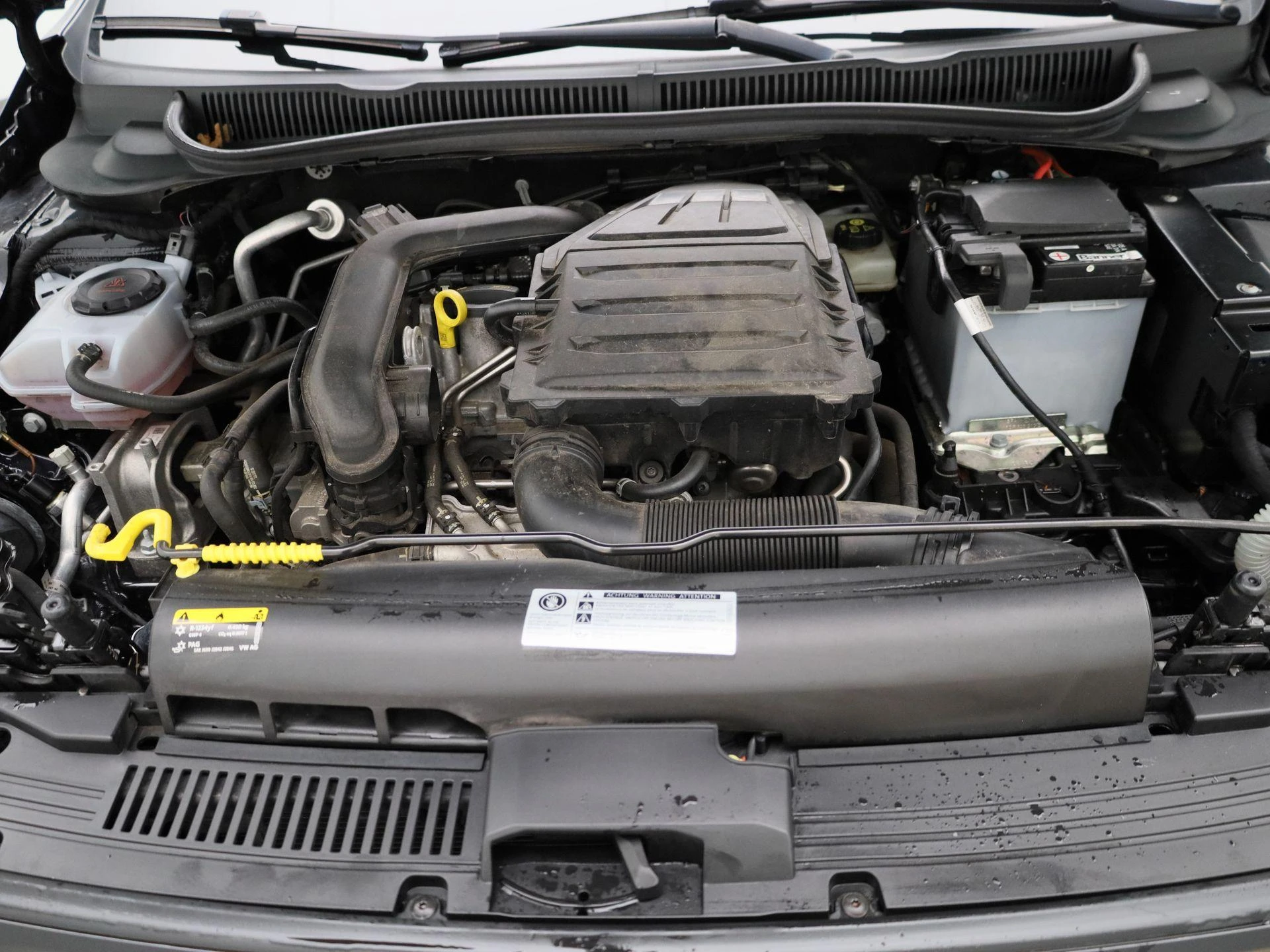 Volkswagen-Polo-image-28