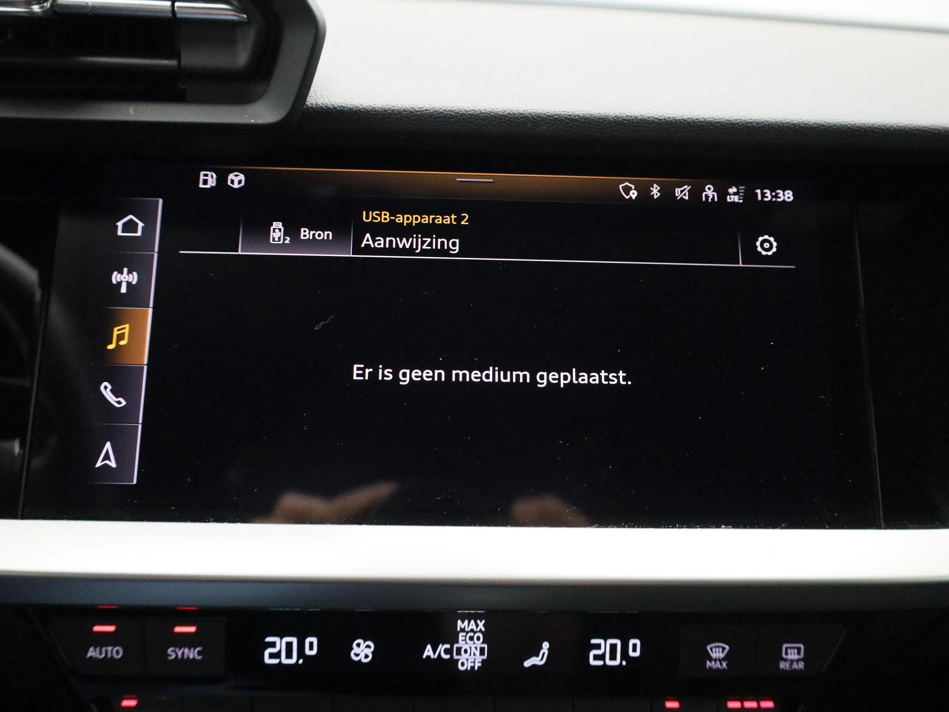 Audi A3 Limousine 30 TFSI S edition