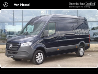 Mercedes-Benz-Sprinter-image-0