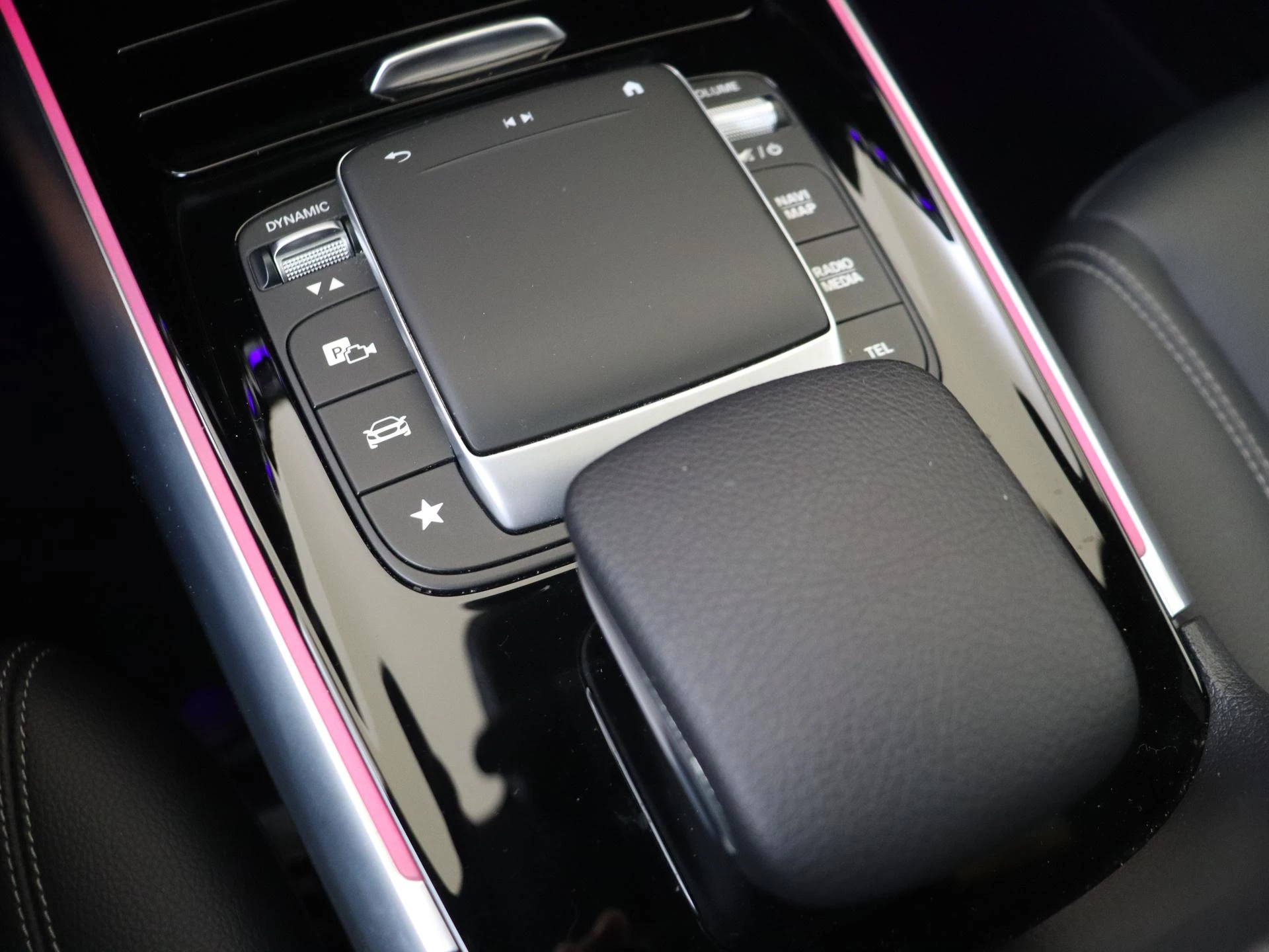 Mercedes-Benz B-Klasse 250 e Premium Plus