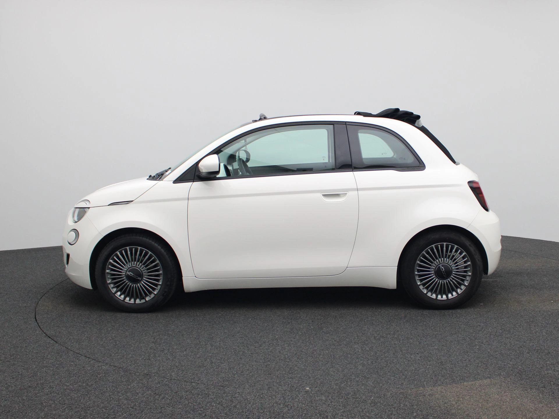Fiat 500e C Icon 42 kWh