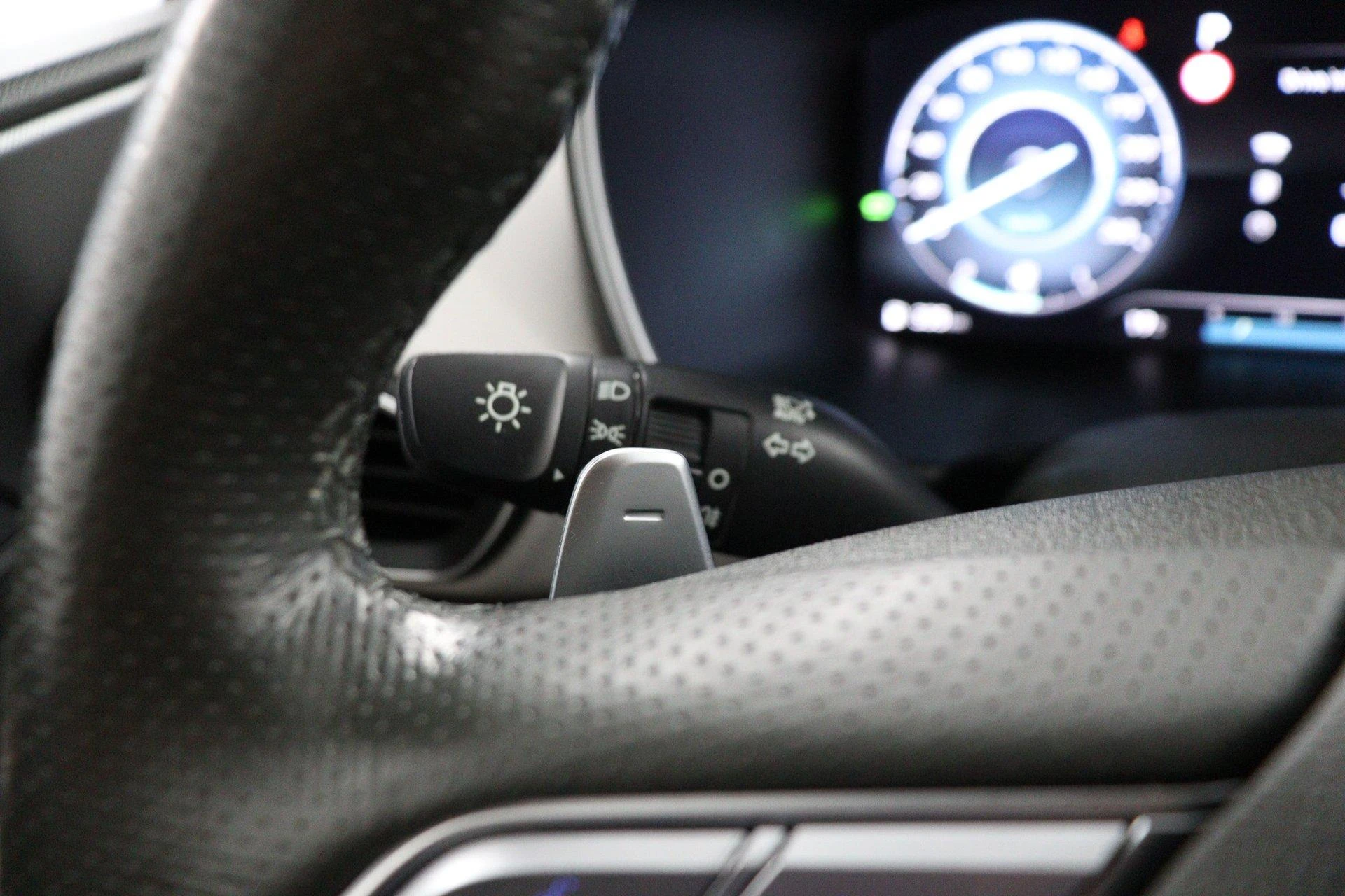 Hyundai-Santa Fe-image-53
