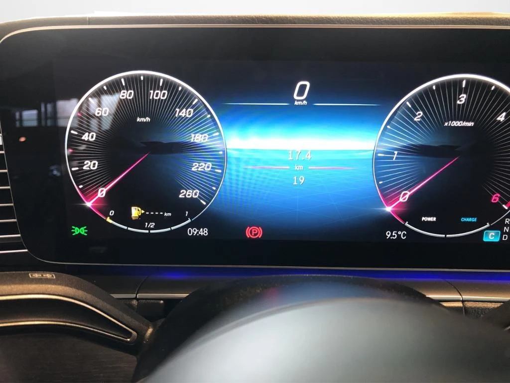 Mercedes-Benz-GLE 450 d-image-15