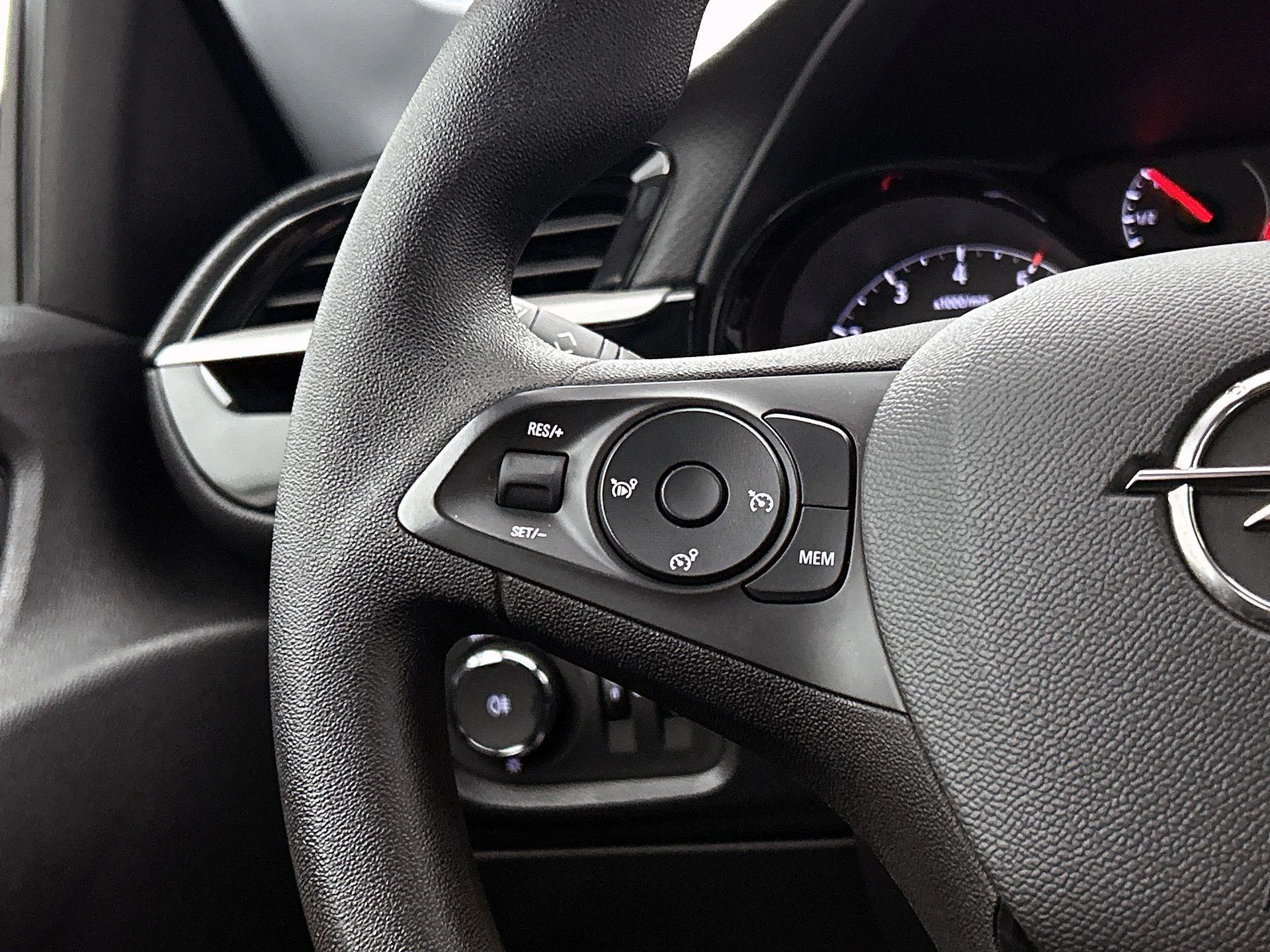 Opel-Corsa-image-5