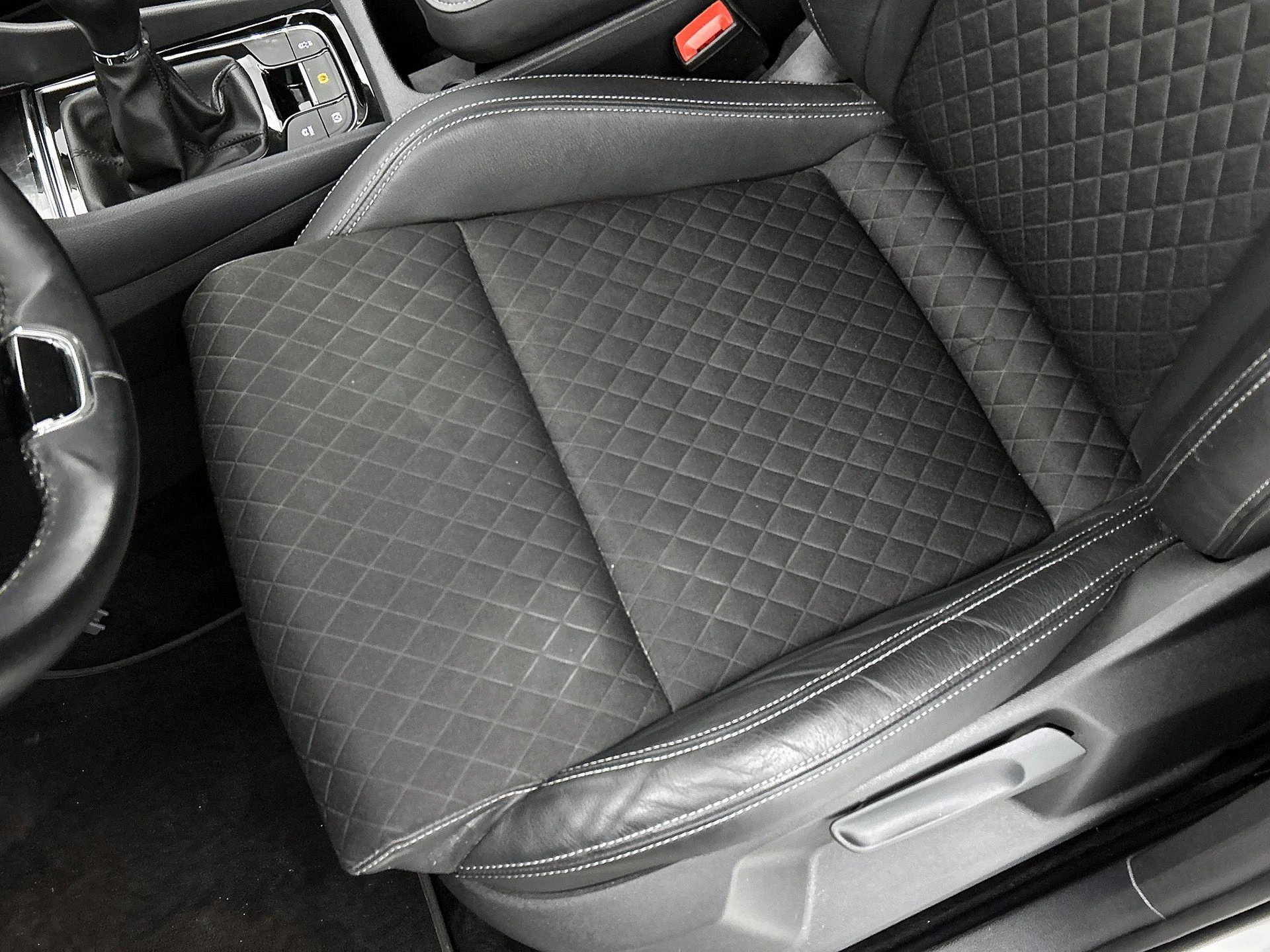 Škoda-Karoq-image-18