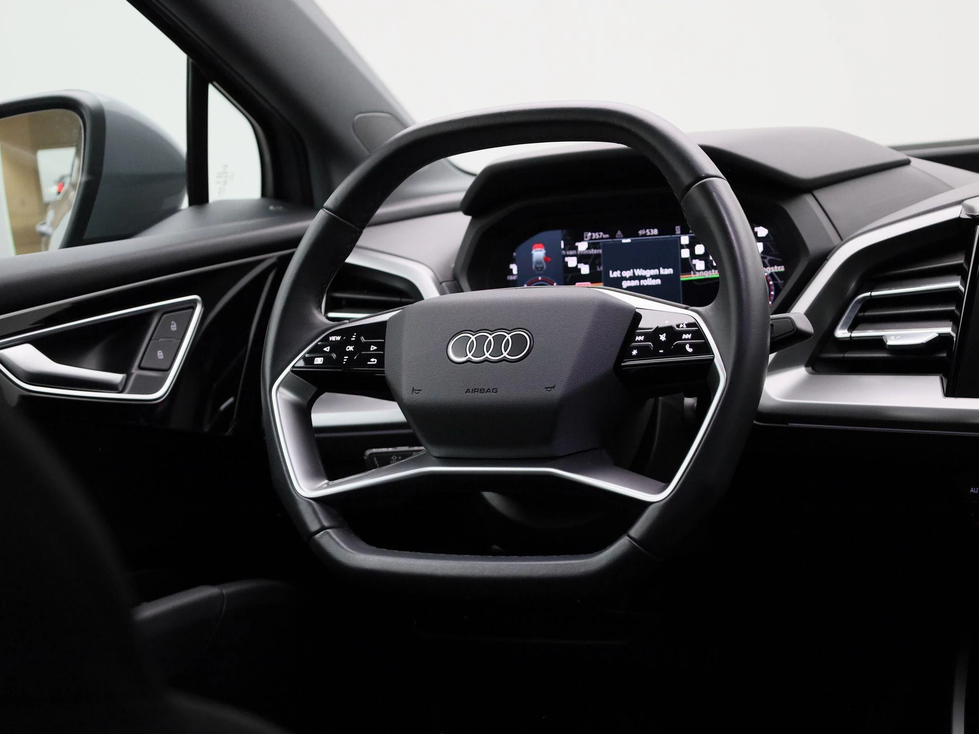 Audi-Q4 e-tron-image-41