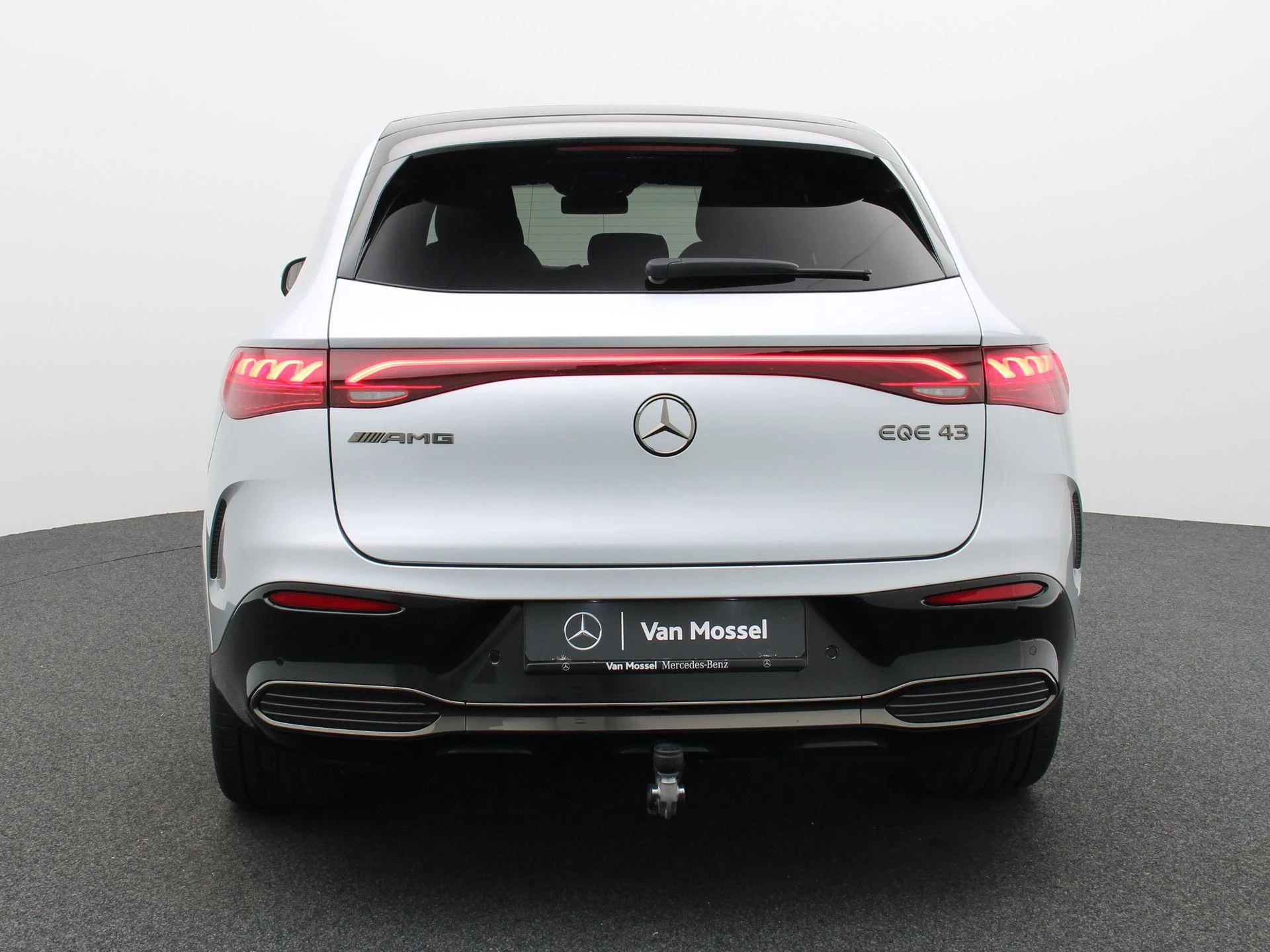 Mercedes-Benz EQE SUV 43 4MATIC Night Edition + NAPPA + PANO DAK + DIGITAL LIGHT + HYPERSCREEN +