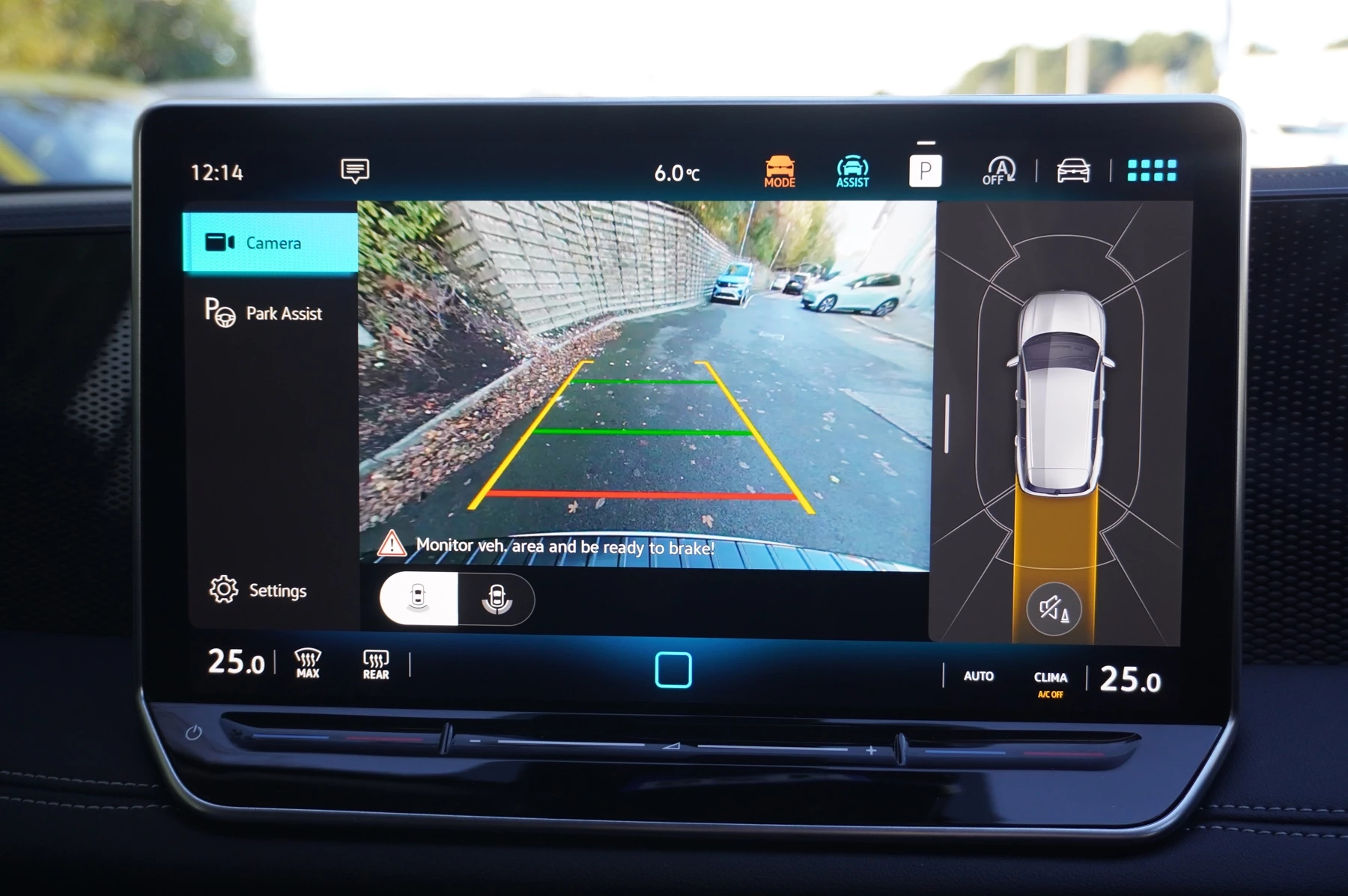 Volkswagen-Tiguan-image-16