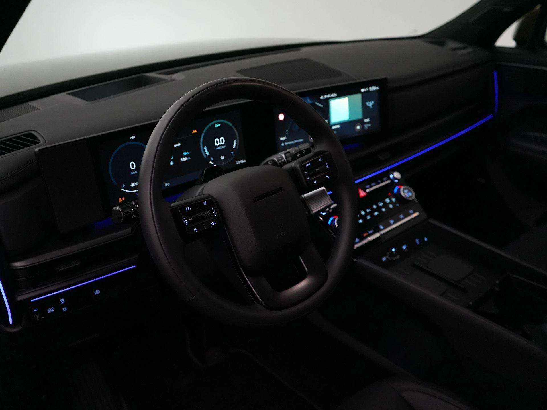 Hyundai-Santa Fe-image-34