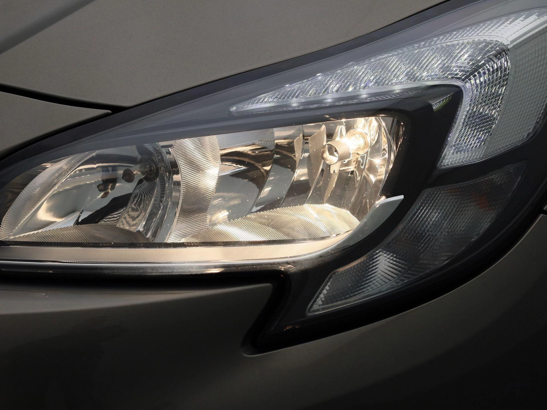 Opel-Corsa-image-12