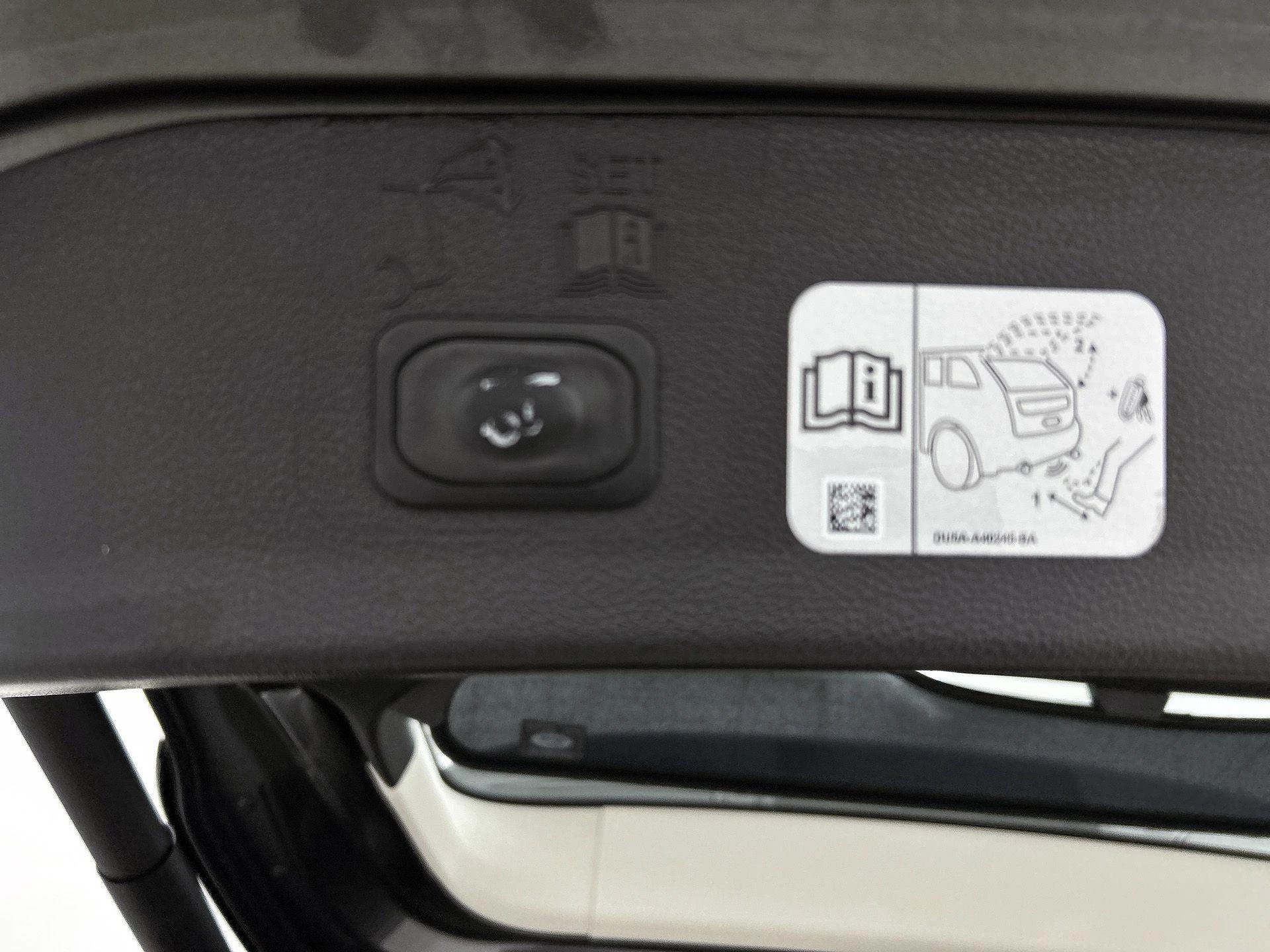Ford-Kuga-image-25
