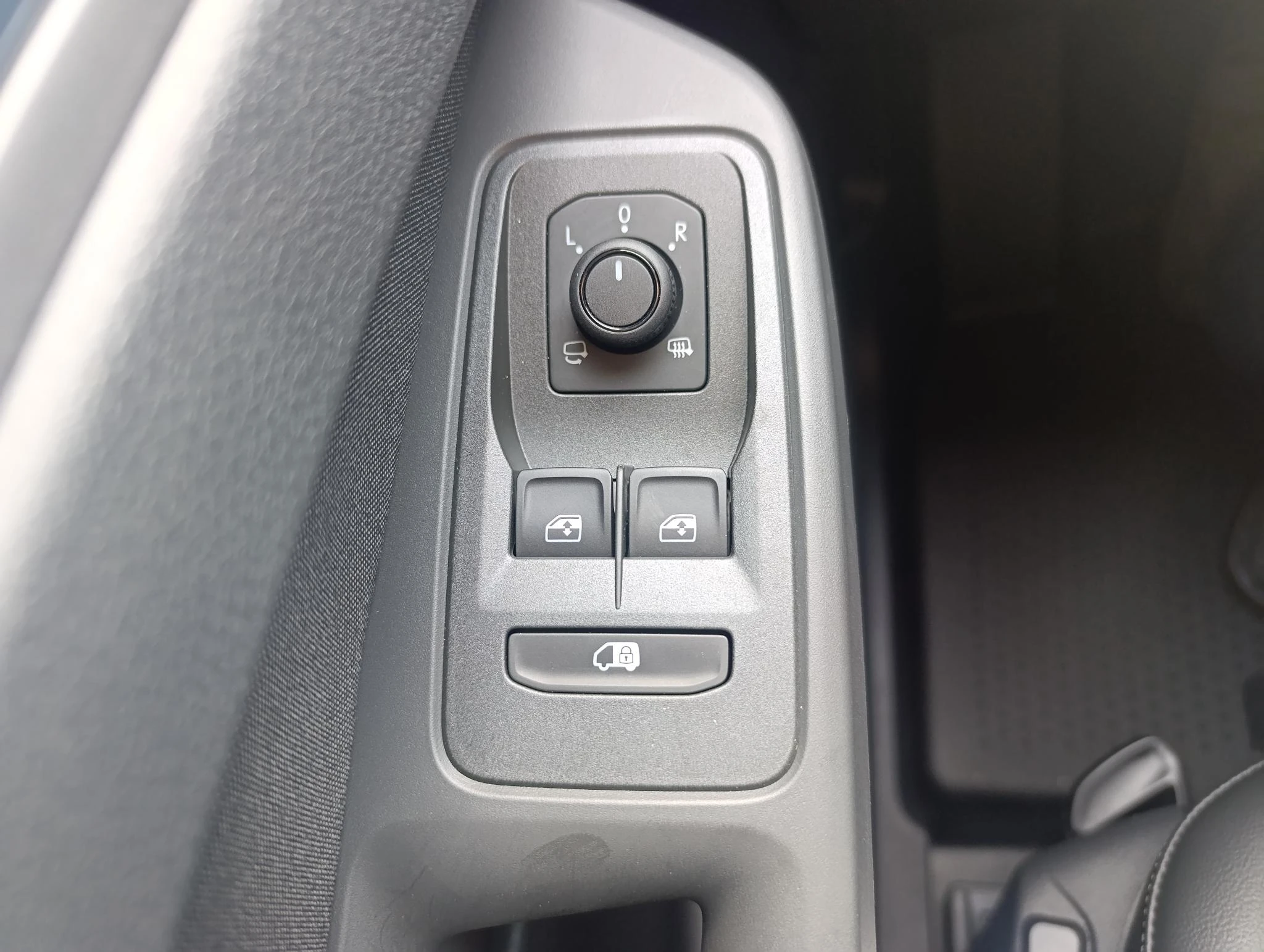 Ford-Transit Connect-image-14