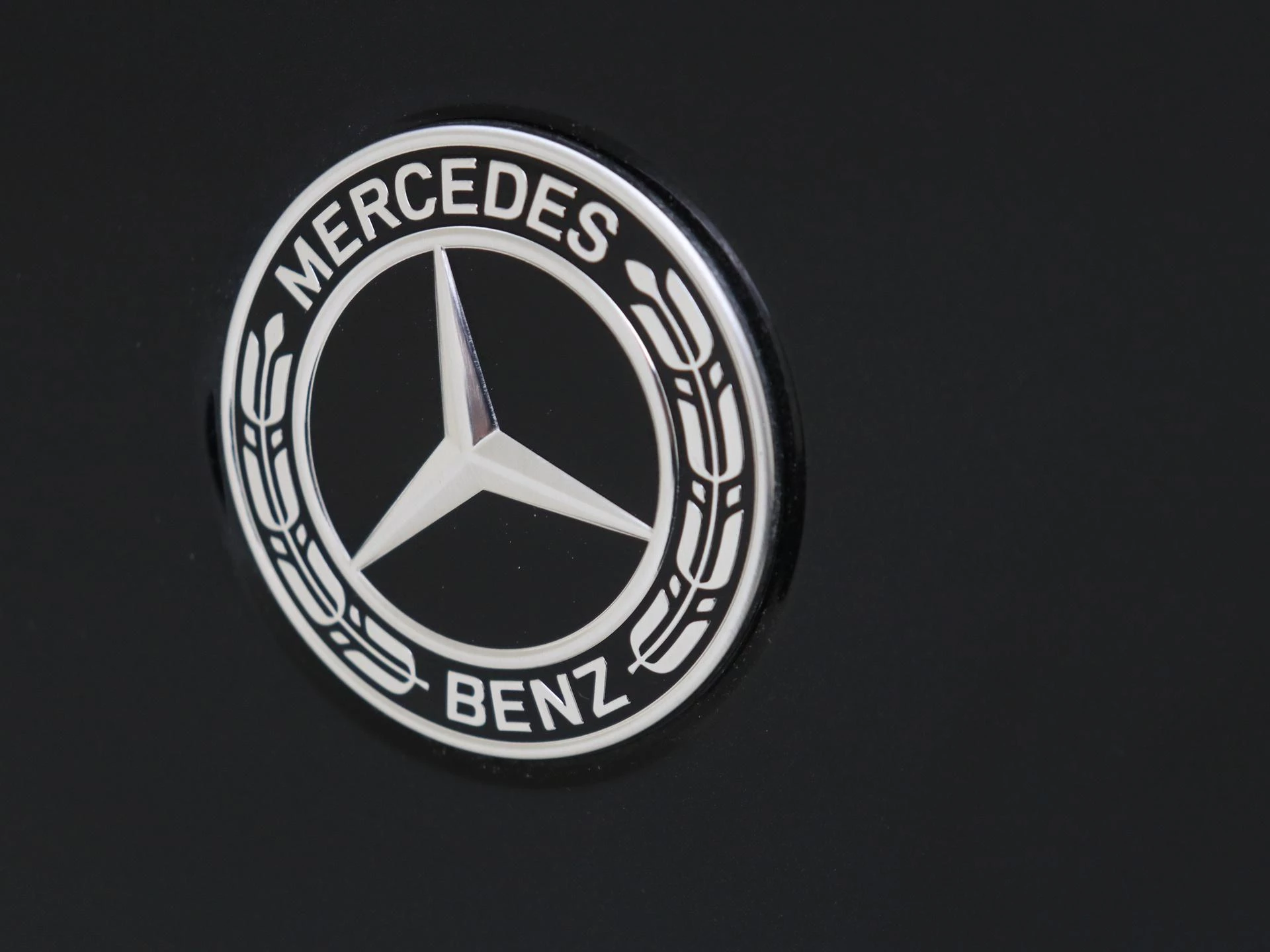 Mercedes-Benz-CLA-image-26