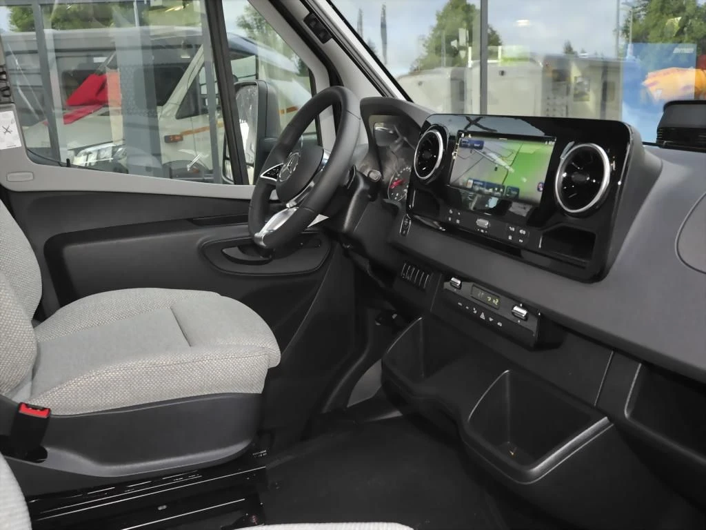 Hymer--image-7