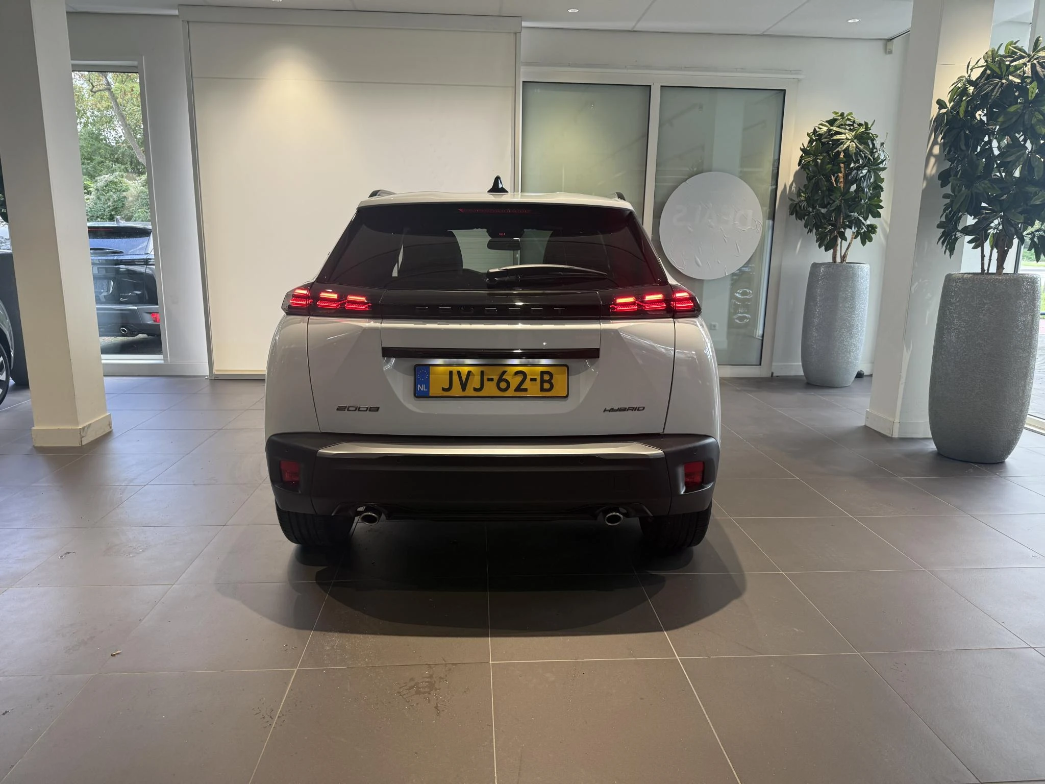 Peugeot-2008-image-4