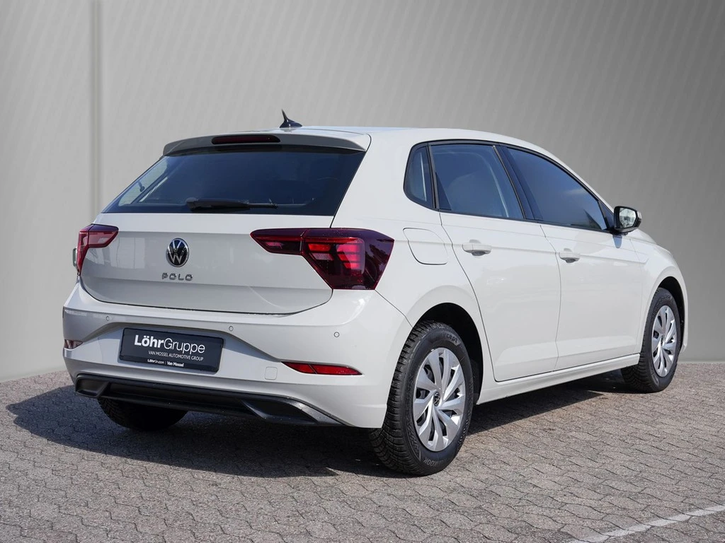 Volkswagen-Polo-image-3