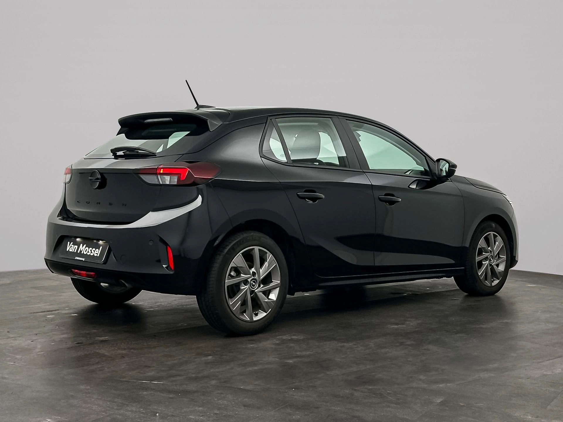 Opel-Corsa-image-5