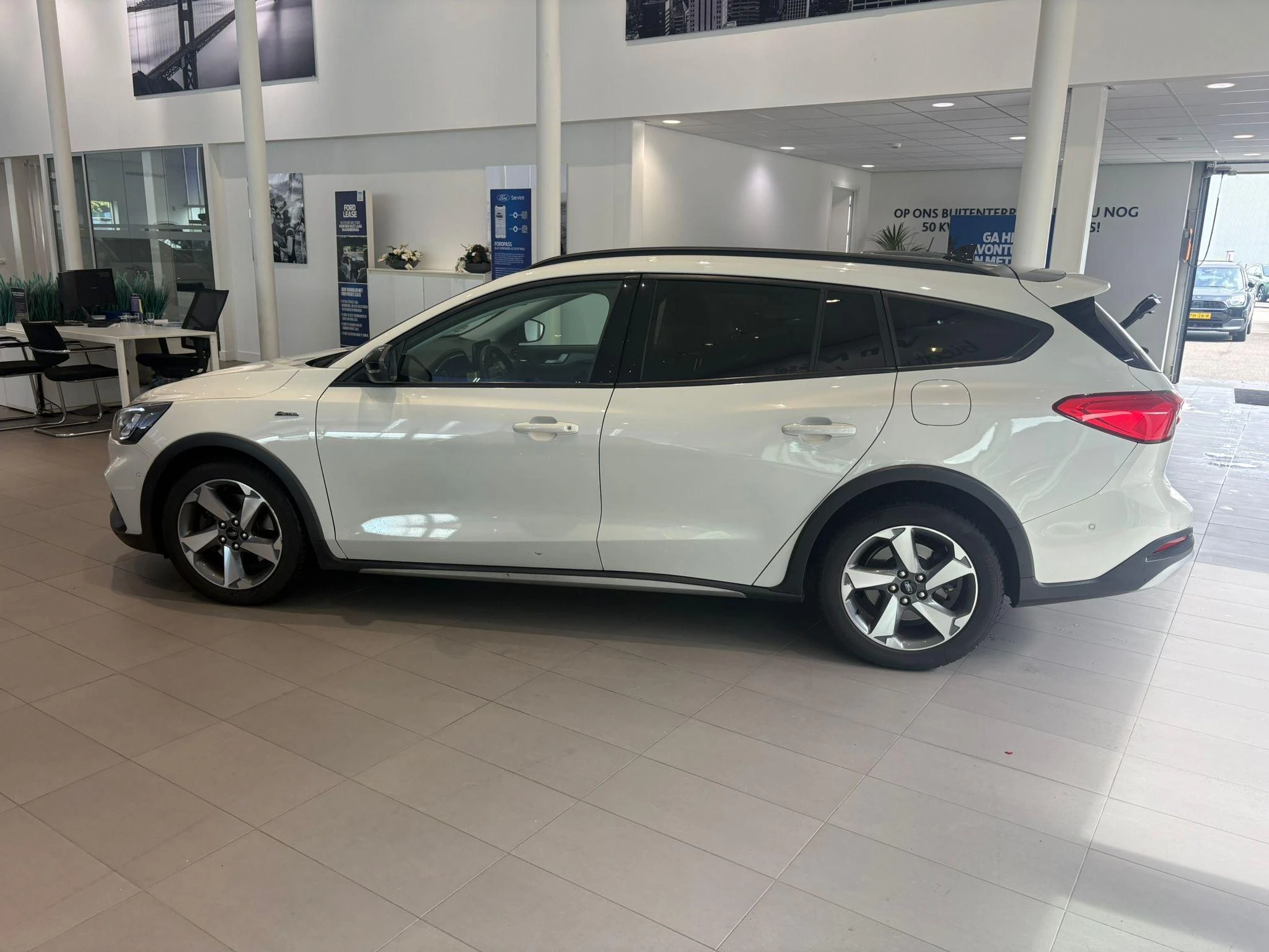 Ford-Focus-image-7