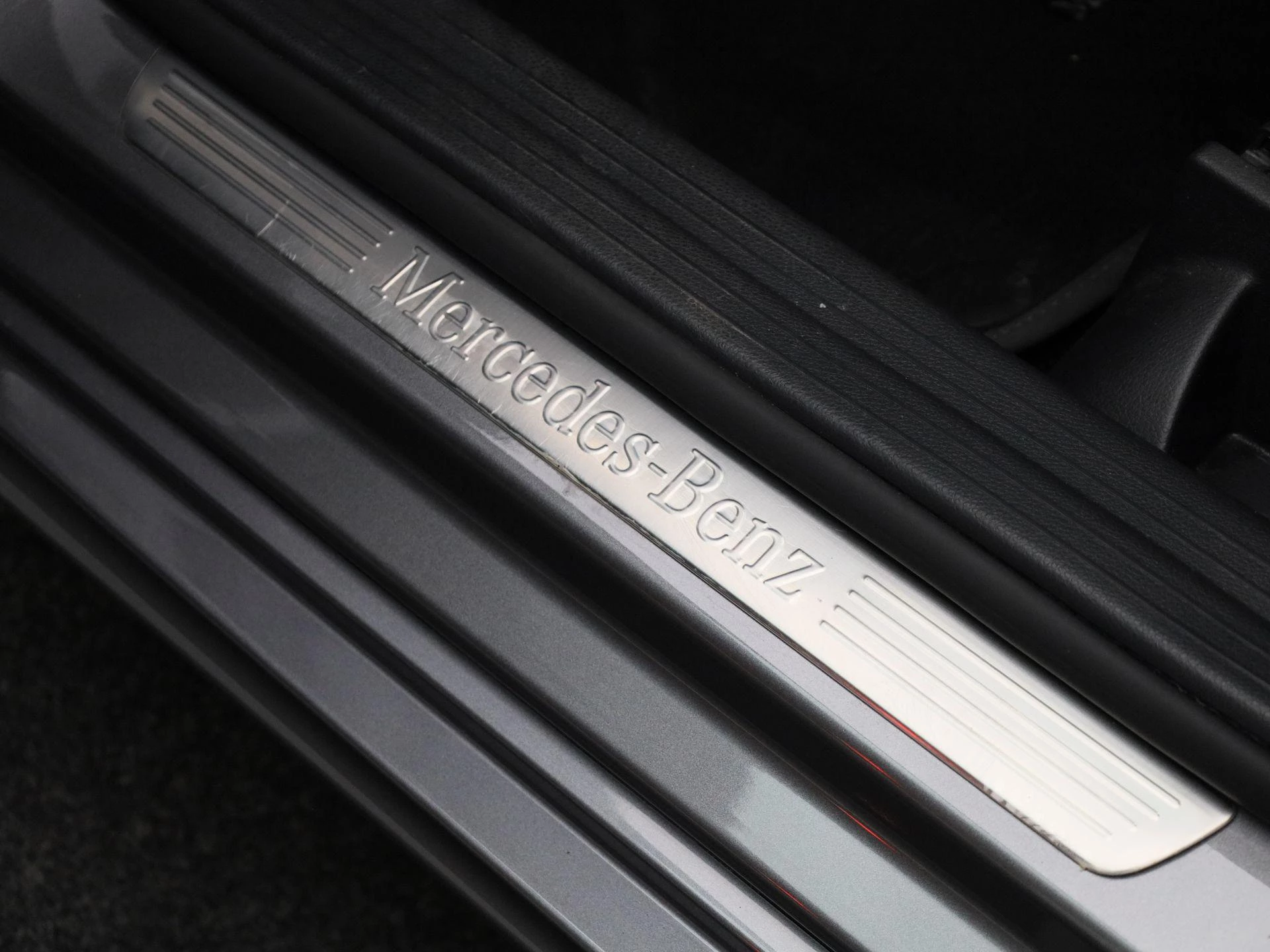 Mercedes-Benz-B-Klasse-image-28