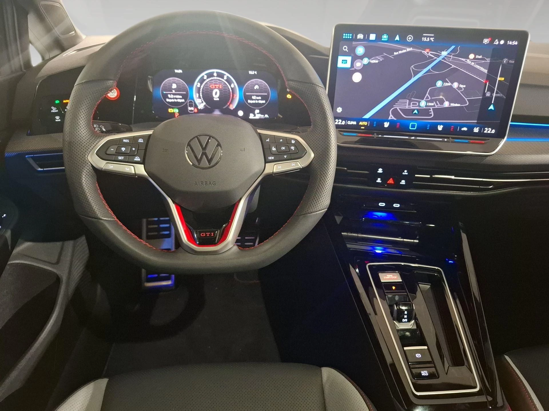 Volkswagen-Golf-image-5