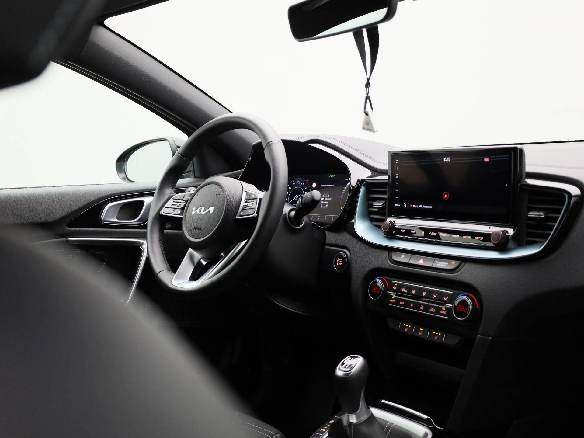 Kia-Ceed Sportswagon-image-34