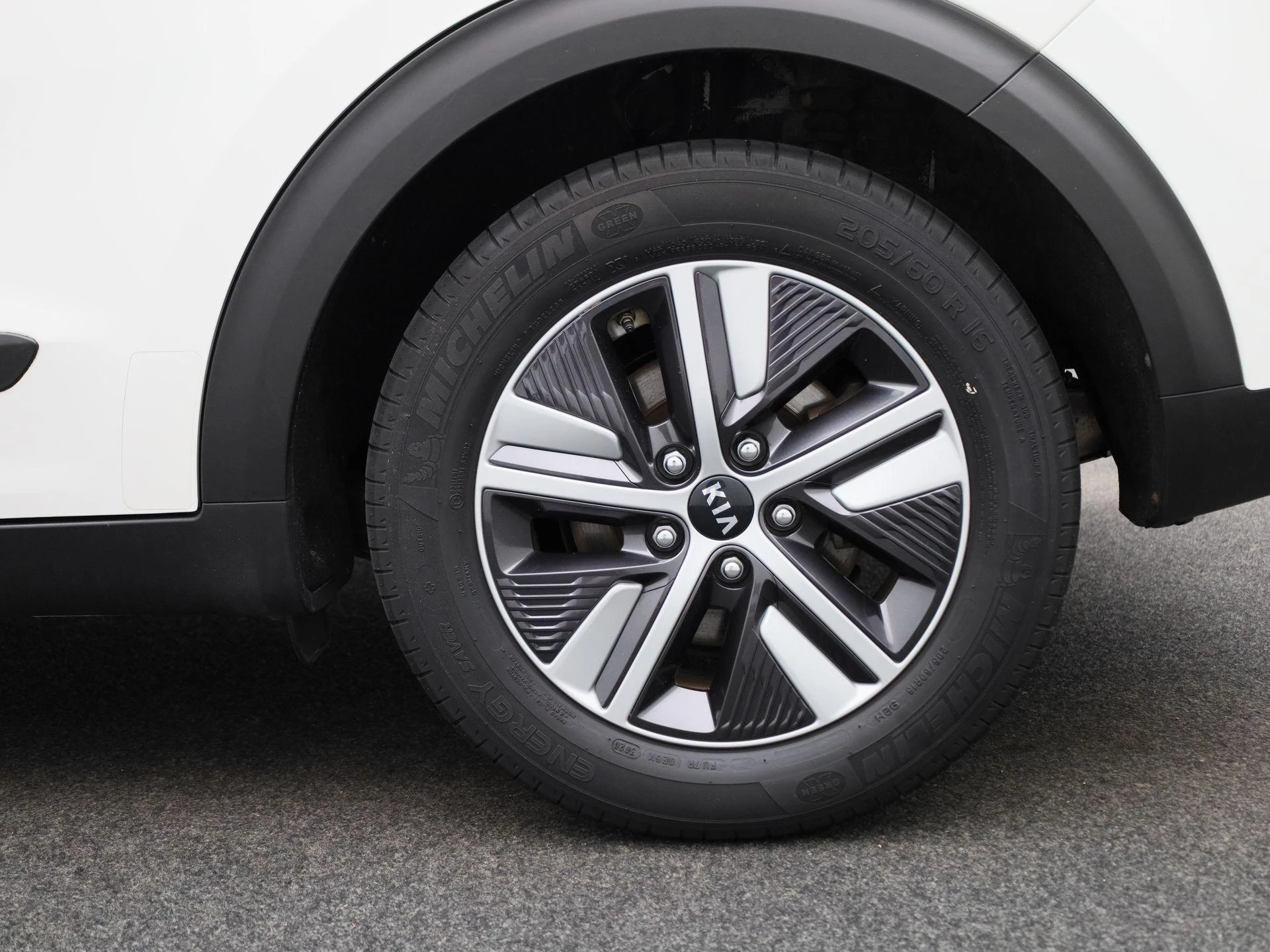 Kia-Niro-image-12