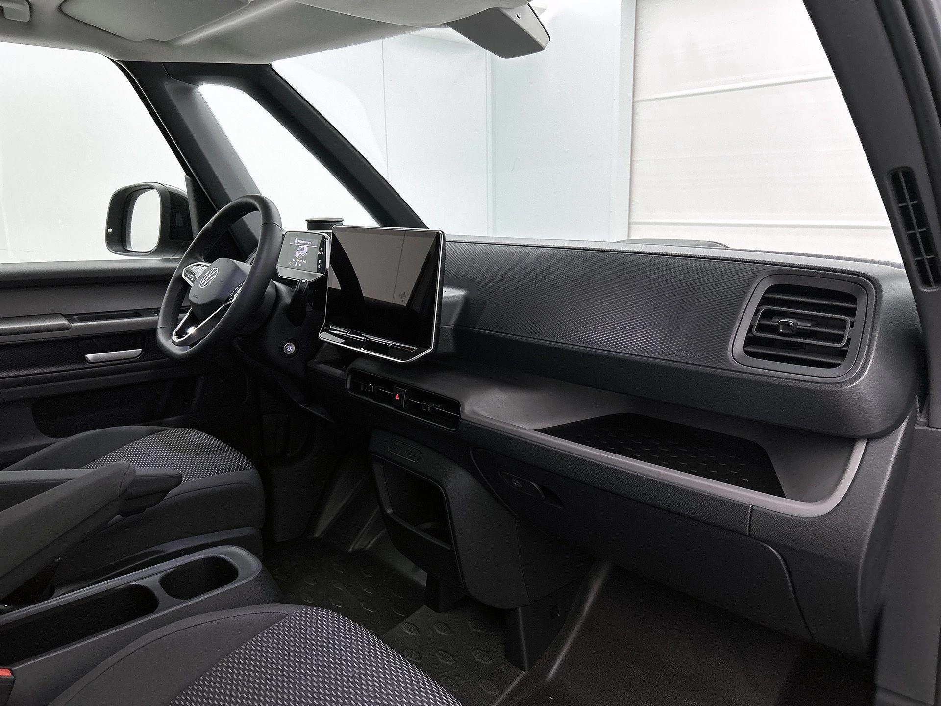 Volkswagen-ID. Buzz Cargo-image-17