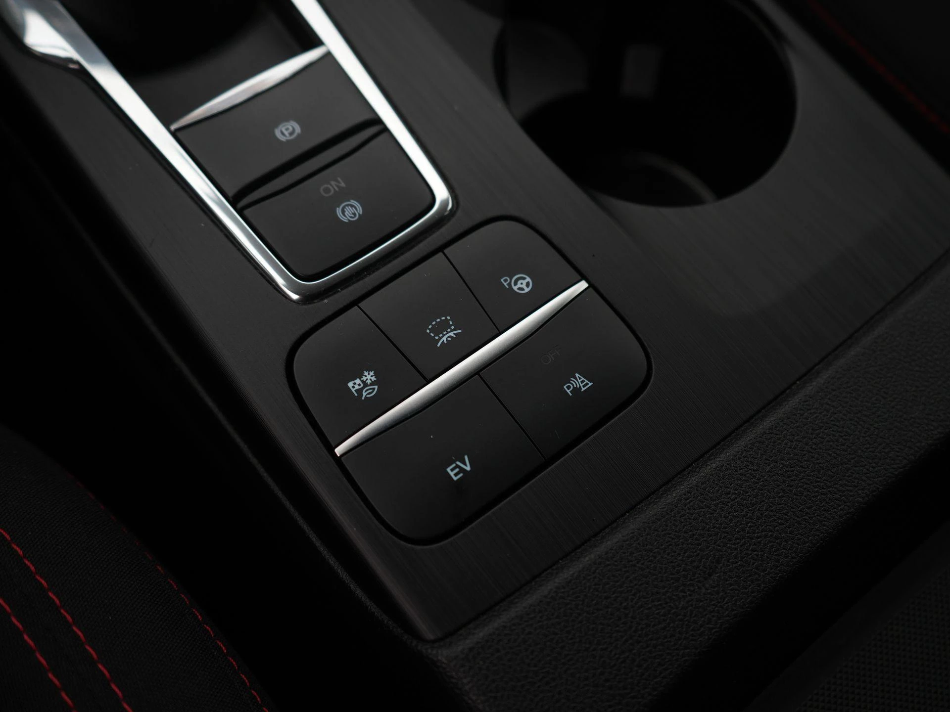 Ford-Kuga-image-23