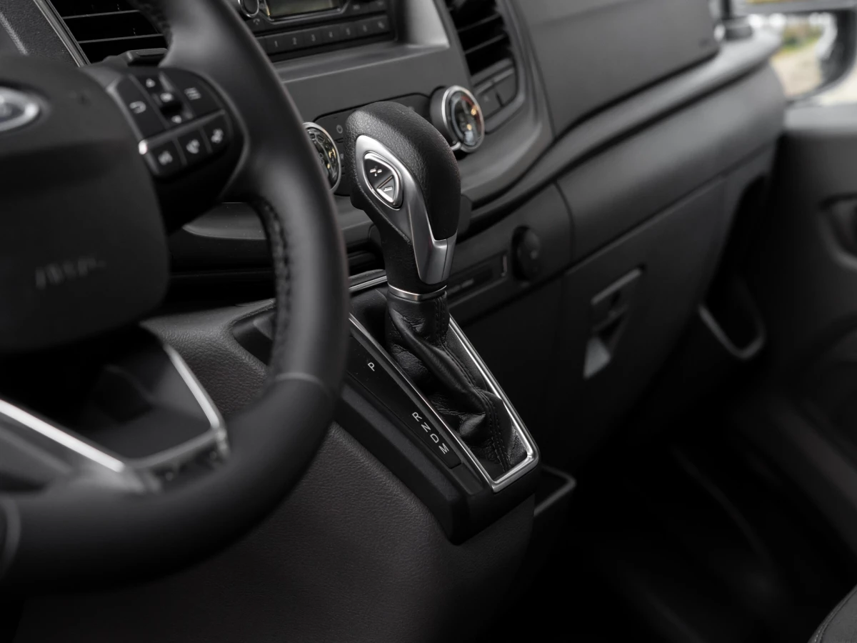 Ford-Transit-image-13