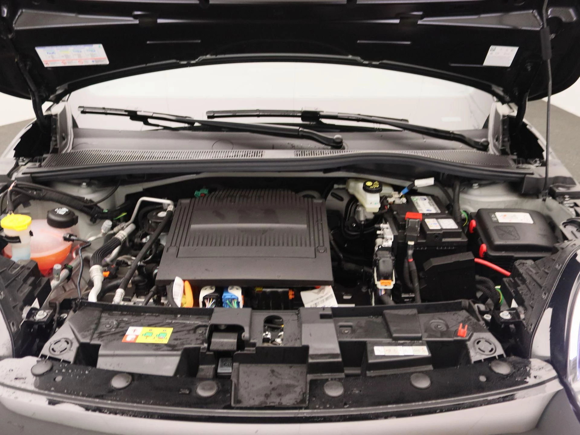 Fiat 600e Abarth Turismo 54 kWh