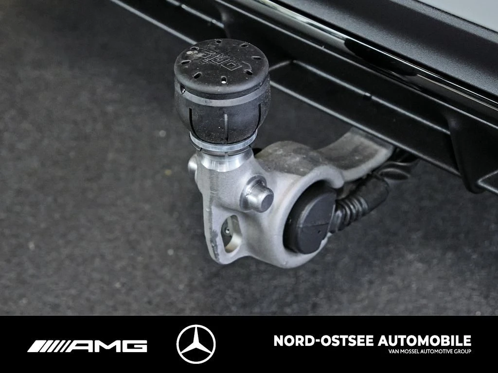 Mercedes-Benz E-Klasse 300 de 4M T AMG NIGHT AHK 20Z DIGITAL-LIGHT AMG Line