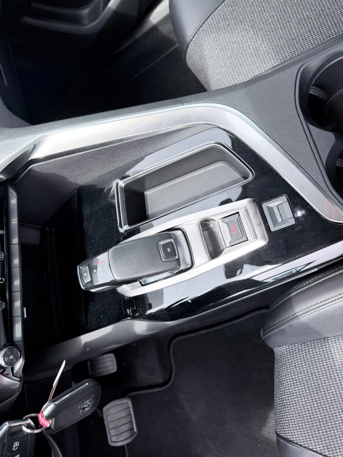Peugeot 3008 1.2 PureTech 96kW S&S Auto Allure