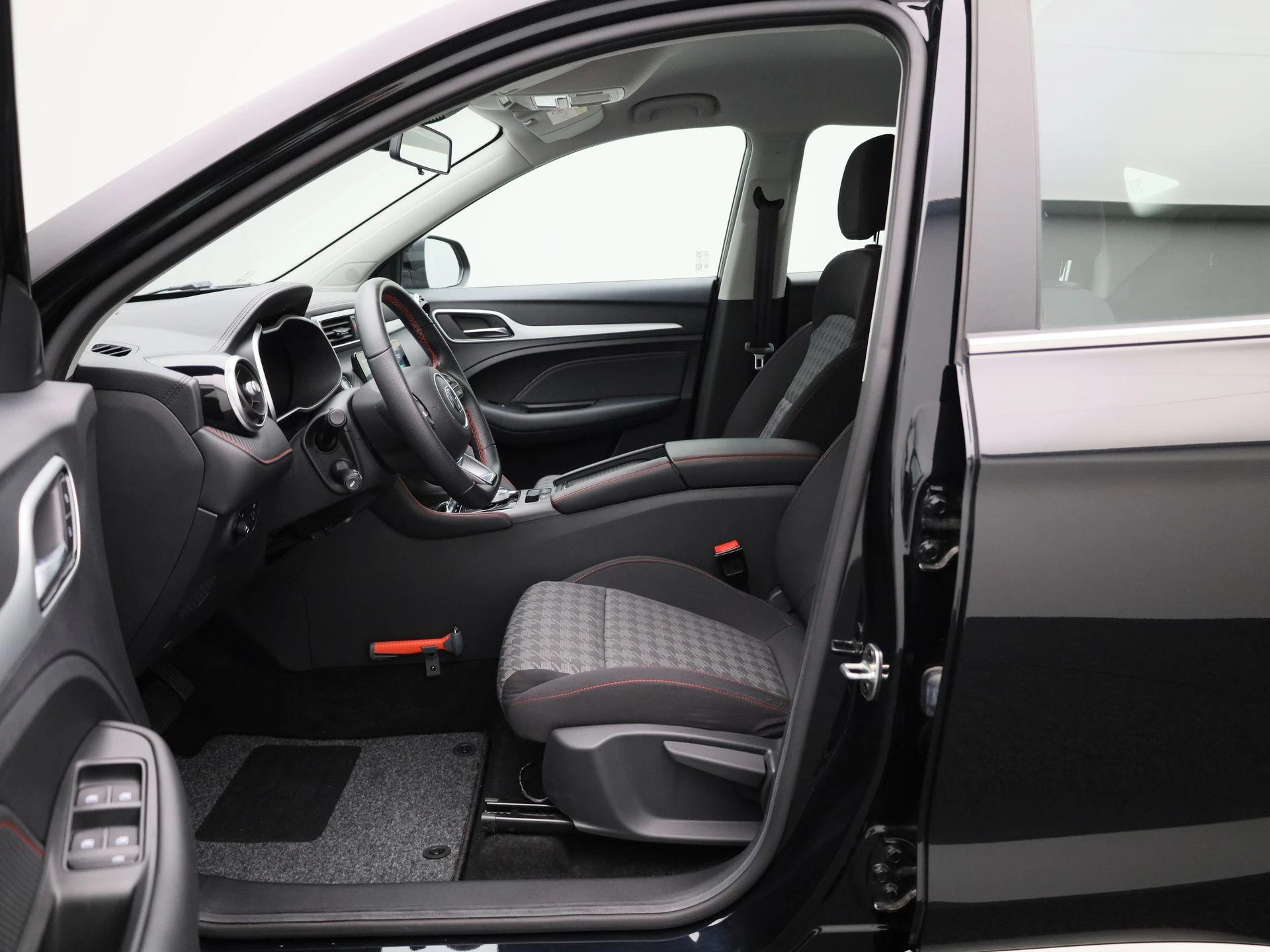 MG ZS EV - 9