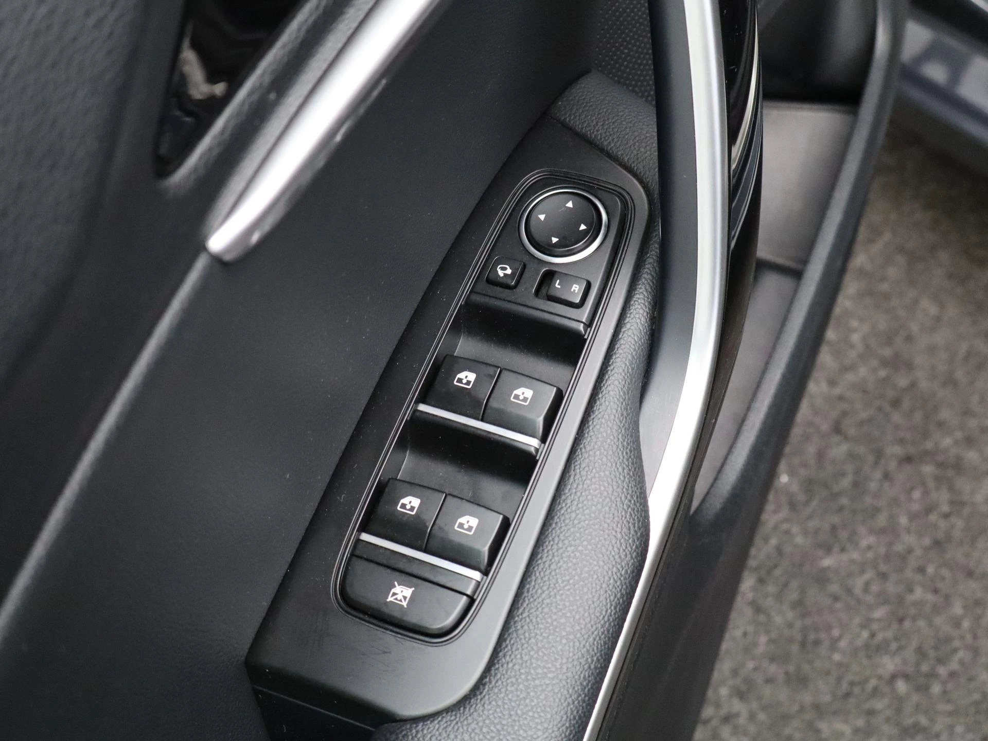 Kia-Ceed Sportswagon-image-25