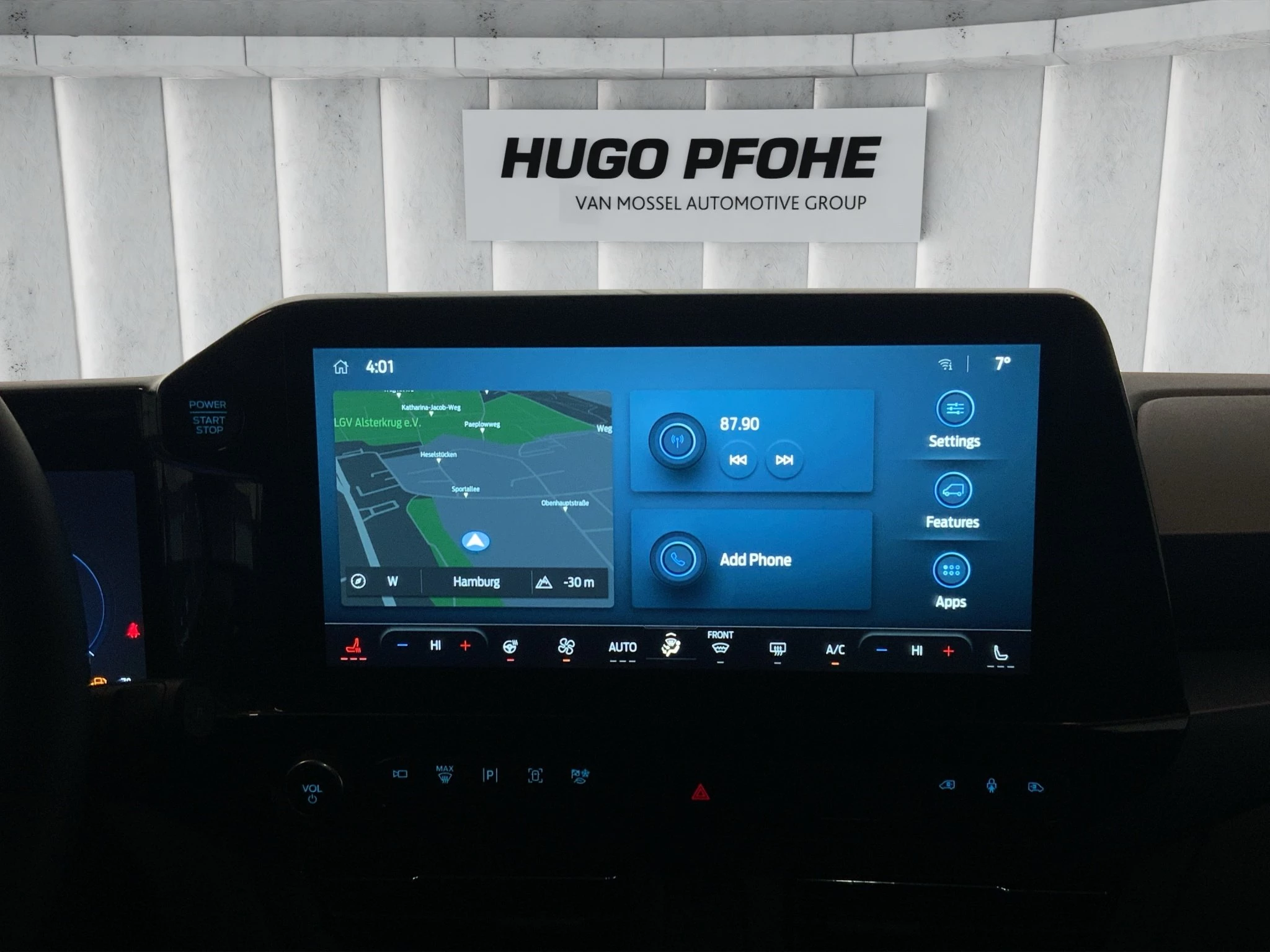 Ford Tourneo Custom Active 2.0 EB 320 L1 Aut. | LED | Pano | AHK | GJR | RFK | SHZ