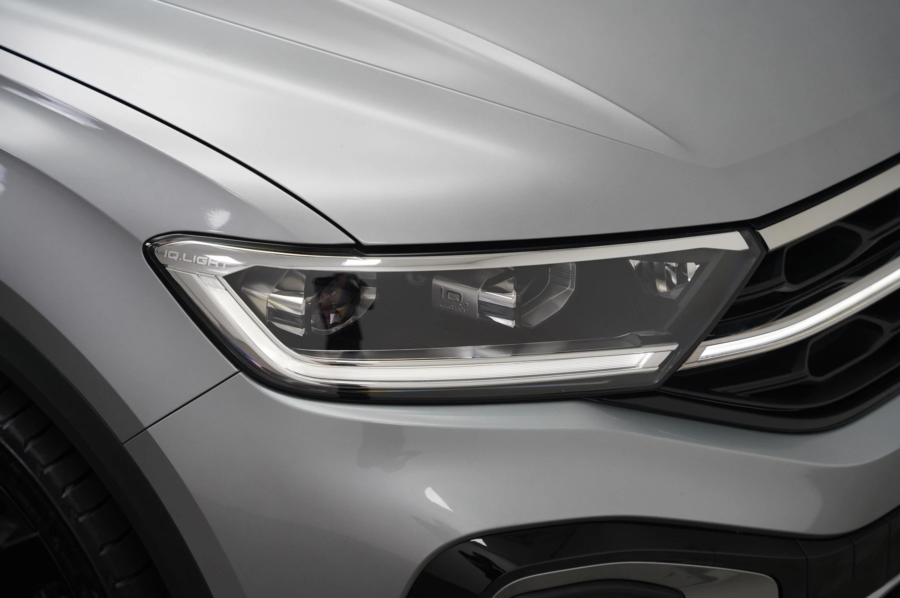Volkswagen-T-Roc-image-45